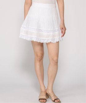 【ギャップ/GAP】のPINTUCK LACE TRIM MINI SKORT 大人の最旬トレンドファッション＆コーディネート founy(ファウニー) ファッション Fashion レディースファッション Fashion for Women インナー Innerwear クラシック Classic, Timeless Style スカラップ Scallop, Scalloped Edge スリム Slim, Slim Fit トリミング Trimming, Decorative Edge ハイライズ High Rise, High Waist フィット Fit, Slim Fit フレア Flare, Flared レース Lace, Lace Fabric |ID:prp329100004978785
