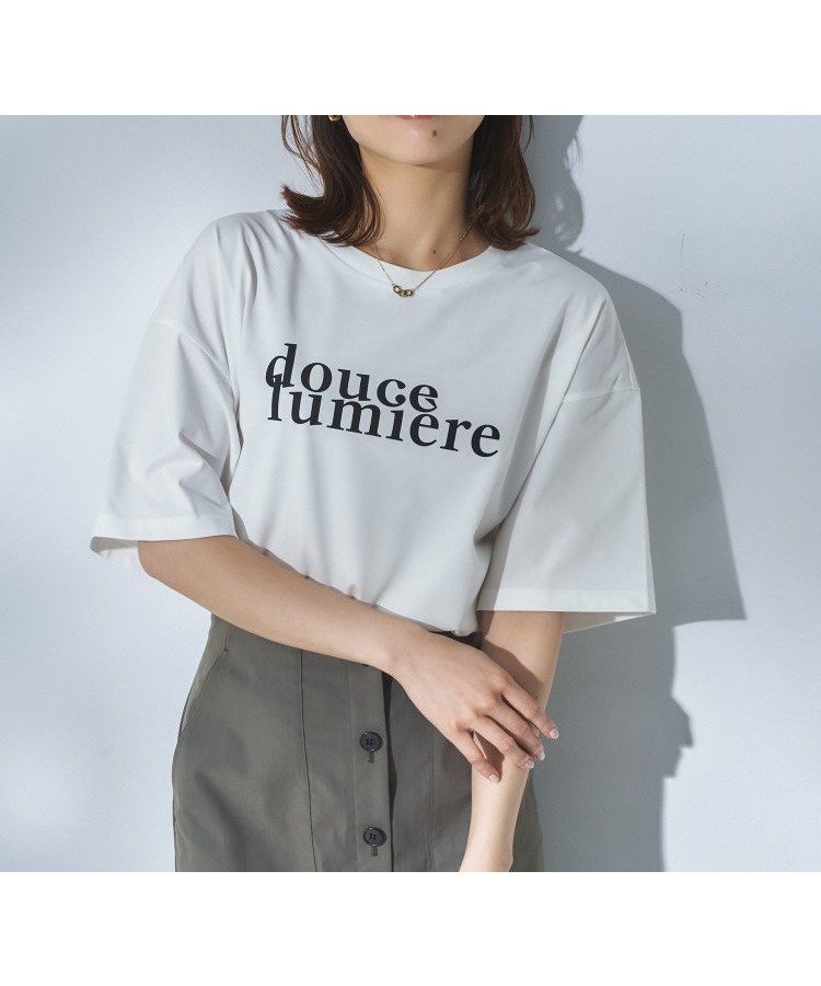 【アンタイトル/UNTITLED】のコットンロゴTシャツ インテリア・キッズ・メンズ・レディースファッション・服の通販 founy(ファウニー) 　ファッション　Fashion　レディースファッション　Fashion for Women　トップス・カットソー　Cut & Sew Tops　シャツ・ブラウス・オフィスカジュアル　Elegant Blouses & Button-Ups　ロングTシャツ・Tシャツ　Longline T-Shirts & Tees　クロップド　Cropped, Short Length　スマート　Smart, Elegant　エレガント 上品　Elegant　ホワイト|ID: prp329100004978923 ipo3291000000037311247
