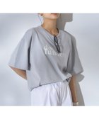 【アンタイトル/UNTITLED】のコットンロゴTシャツ 大人の最旬トレンドファッション＆コーディネート founy(ファウニー) ファッション Fashion レディースファッション Fashion for Women トップス・カットソー Cut & Sew Tops シャツ・ブラウス・オフィスカジュアル Elegant Blouses & Button-Ups ロングTシャツ・Tシャツ Longline T-Shirts & Tees クロップド Cropped, Short Length スマート Smart, Elegant エレガント 上品 Elegant thumbnail ラベンダー|ID: prp329100004978923 ipo3291000000037311250