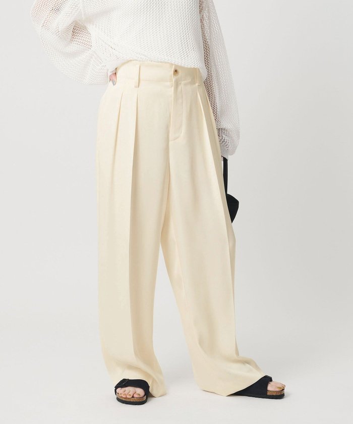 【ビューティ&ユース ユナイテッドアローズ/BEAUTY&YOUTH / UNITED ARROWS】のポリエステル ドレープ 2タック ワイドパンツ ウォッシャブル インテリア・キッズ・メンズ・レディースファッション・服の通販 founy(ファウニー) https://founy.com/ ファッション Fashion レディースファッション Fashion for Women パンツ Pants & Trousers ウォッシャブル Machine Washable シアー Sheer, See-Through センター Center, Center Line ドレープ Drape, Draping Fabric フェミニン Feminine, Girly ワイド Wide, Wide Fit おすすめ Recommended / Our Picks エレガント 上品 Elegant |ID: prp329100004978994 ipo3291000000037311533