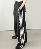 【ラジュール/Lajour】のサイドレースライントラックパンツ 大人の最旬トレンドファッション＆コーディネート founy(ファウニー) ファッション Fashion レディースファッション Fashion for Women パンツ Pants & Trousers お家時間・ステイホーム Stay Home / At Home ガーリー Girly, Feminine Style バランス Balance, Style Balance フェミニン Feminine, Girly リラックス Relax, Relaxed Fit レース Lace, Lace Fabric thumbnail ブラック|ID: prp329100004979007 ipo3291000000037311643