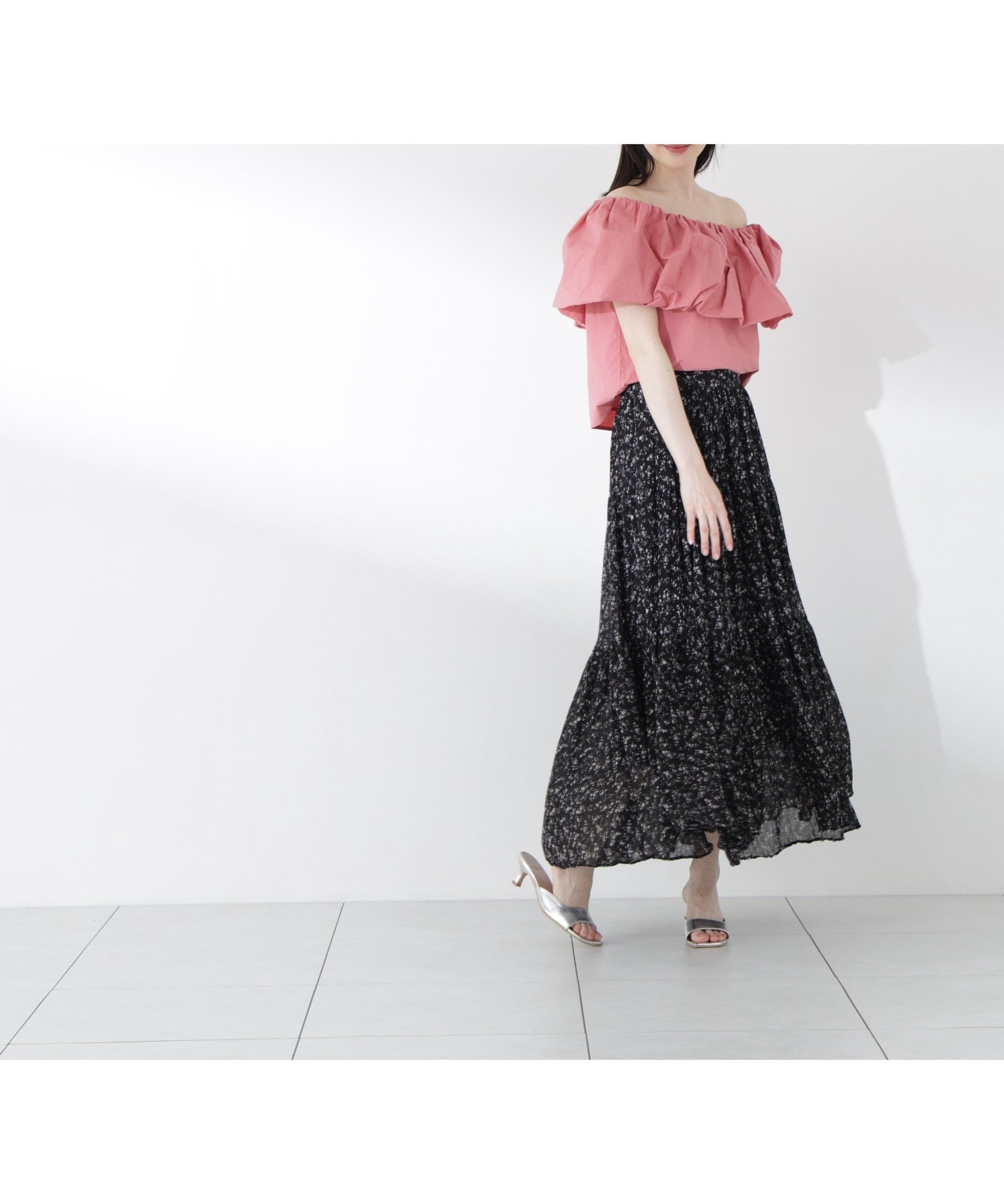 【プロポーション ボディドレッシング/PROPORTION BODY DRESSING】の小花プリーツロングスカート26SS インテリア・キッズ・メンズ・レディースファッション・服の通販 founy(ファウニー) 　ファッション　Fashion　レディースファッション　Fashion for Women　スカート　Skirts　ロングスカート　Long Skirts / Maxi & Midi Skirts　2026年　2026　2026春夏・S/S　Spring/Summer 2026 SS26　おすすめ　Recommended / Our Picks　シアー　Sheer, See-Through　シンプル　Simple, Minimal　プリーツ　Pleats, Pleated　ロング　Long, Long-Length　ブラック|ID: prp329100004979046 ipo3291000000037311804