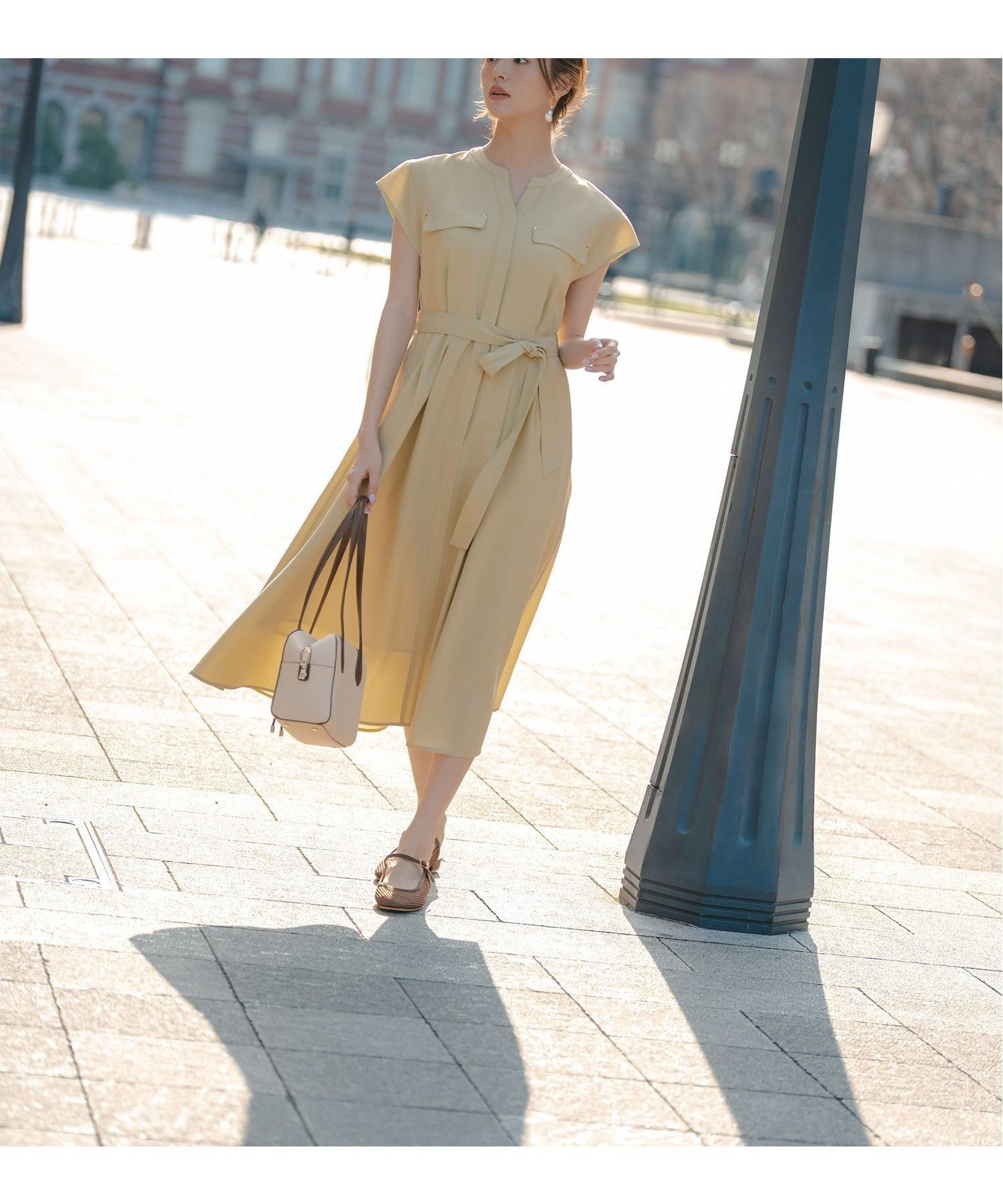 【ナチュラル ビューティー ベーシック/NATURAL BEAUTY BASIC】のスキッパーポケットシャツワンピース 大人の最旬トレンドファッション＆コーディネート founy(ファウニー) 　ファッション　Fashion　レディースファッション　Fashion for Women　ワンピース　Dresses　シャツワンピース / 1枚で着映えコーデ　Shirt Dresses　フラップ　Flap, Flap Pocket　リボン　Ribbon, Bow　ビジネス 仕事 通勤　Business / Work / Commuting　 other-1|ID: prp329100004979286 ipo3291000000037312652