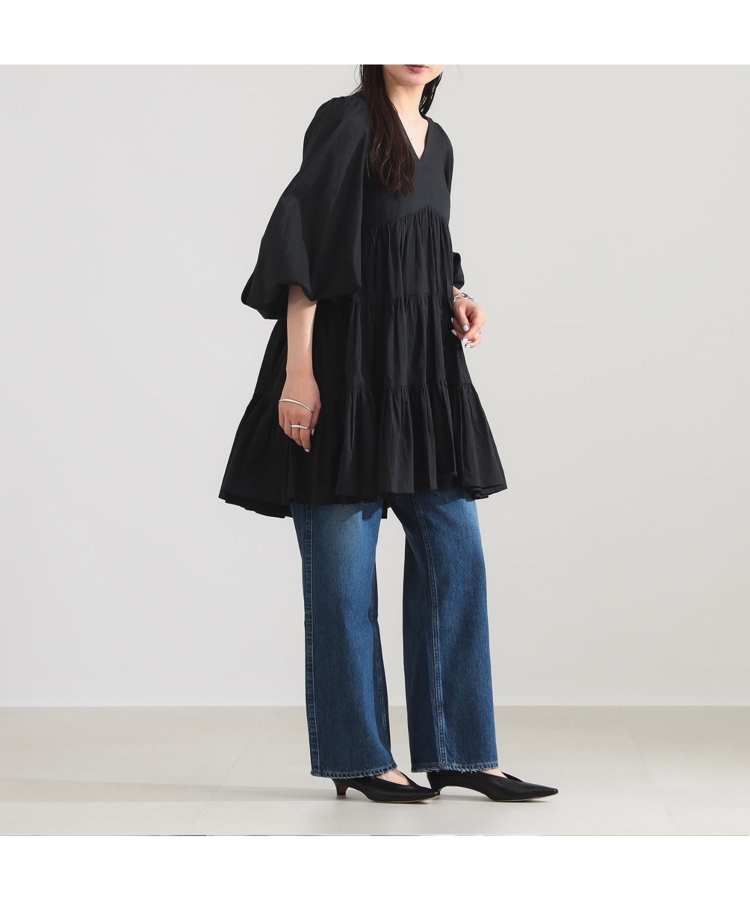 【デミルクス ビームス/Demi-Luxe BEAMS】の【別注】MARIHA / エンジェルのミニワンピース インテリア・キッズ・メンズ・レディースファッション・服の通販 founy(ファウニー) 　ファッション　Fashion　レディースファッション　Fashion for Women　ワンピース　Dresses　インド　Indian Textile　春　Spring　スリーブ　Sleeve, Long Sleeve / Short Sleeve　ティアード　Tiered, Tiered Style　デコルテ　Décolleté, Neckline　ドレス　Dress, One-Piece　ネップ　Nepp, Slub Yarn　バランス　Balance, Style Balance　ブラウジング　Blouson Silhouette, Cinched Waist　プリント　Print, Printed Pattern　別注　Limited Edition, Custom Order　S/S・春夏　SS, Spring/Summer, Warm Season　おすすめ　Recommended / Our Picks　夏　Summer　エレガント 上品　Elegant　Onyx|ID: prp329100004979288 ipo3291000000037312665