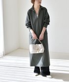 【シップス/SHIPS】のquaranciel 洗濯機可能 Vネック スキッパー ロング シャツ ワンピース 大人の最旬トレンドファッション＆コーディネート founy(ファウニー) ファッション Fashion レディースファッション Fashion for Women ワンピース Dresses シャツワンピース / 1枚で着映えコーデ Shirt Dresses インナー Innerwear 洗える Machine Washable キャミ Camisole, Cami Top シューズ Shoes, Footwear ジャケット Jacket, Outerwear スキッパー Skipper, Open Collar ストレート Straight, Straight Cut スリット Slit, Slit Detail タンク Tank Top, Sleeveless Top デニム Denim, Jeans Material バランス Balance, Style Balance フラップ Flap, Flap Pocket ボトム Bottoms, Lower Wear ポケット Pocket, Pocket Detail レース Lace, Lace Fabric ロング Long, Long-Length 2026年 2026 2026春夏・S/S Spring/Summer 2026 SS26 thumbnail オリーブ|ID: prp329100004979322 ipo3291000000037312819