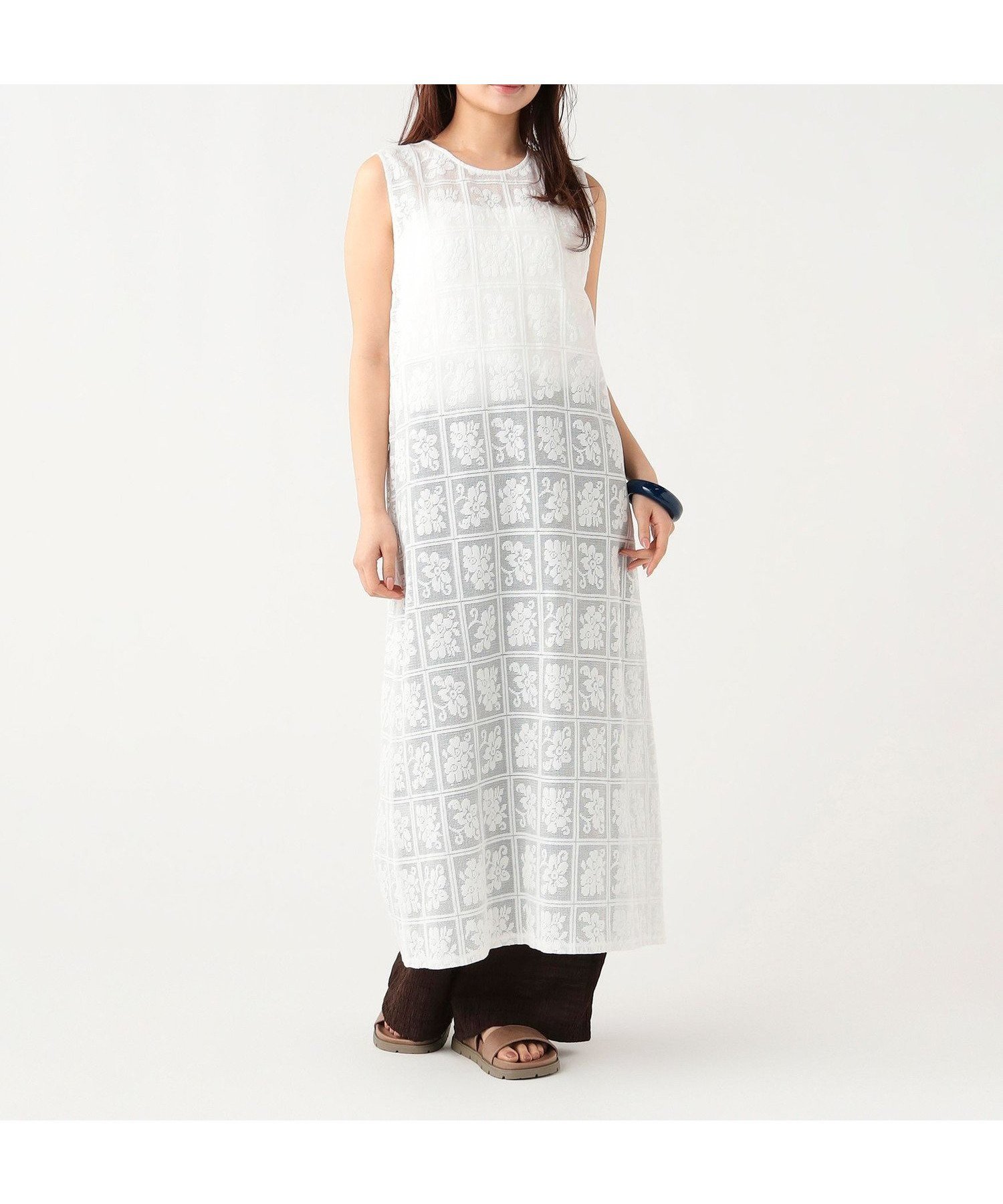 【ビームス ハート/BEAMS HEART】の2WAY スクエア レース ワンピース 大人の最旬トレンドファッション＆コーディネート founy(ファウニー) 　ファッション　Fashion　レディースファッション　Fashion for Women　ワンピース　Dresses　インナー　Innerwear　サンダル　Sandals, Summer Shoes　スカラップ　Scallop, Scalloped Edge　スクエア　Square, Square Shape　ノースリーブ　Sleeveless, No-Sleeve　ラウンド　Round, Round Neck　リゾート　Resort, Vacation Style　レース　Lace, Lace Fabric　ワイド　Wide, Wide Fit　 other-1|ID: prp329100004979323 ipo3291000000037312821