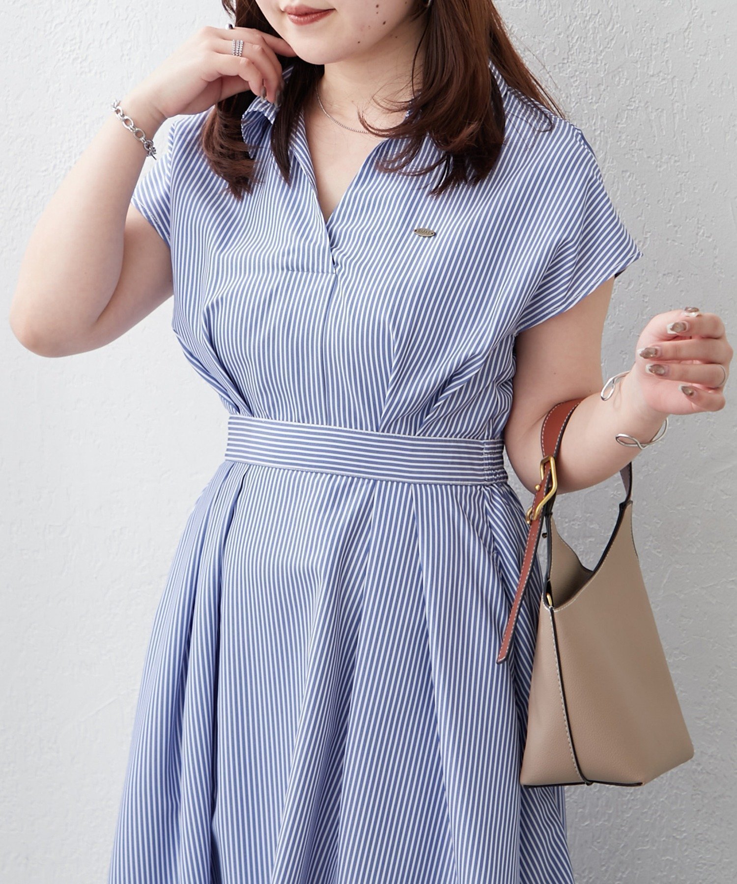 【アンドフォーエバー/RMAF】の【一枚で美シルエット◎人気アイテム!】スキッパーフレンチスリーブワンピース インテリア・キッズ・メンズ・レディースファッション・服の通販 founy(ファウニー) 　ファッション　Fashion　レディースファッション　Fashion for Women　ワンピース　Dresses　キャップ　Cap, Baseball Cap　スキッパー　Skipper, Open Collar　スニーカー　Sneakers, Trainers　人気　Popular, Best Seller　フレア　Flare, Flared　ポケット　Pocket, Pocket Detail　再入荷　Restock / Back in Stock　エレガント 上品　Elegant　2026年　2026　2026春夏・S/S　Spring/Summer 2026 SS26　ストライプ|ID: prp329100004979337 ipo3291000000037312881