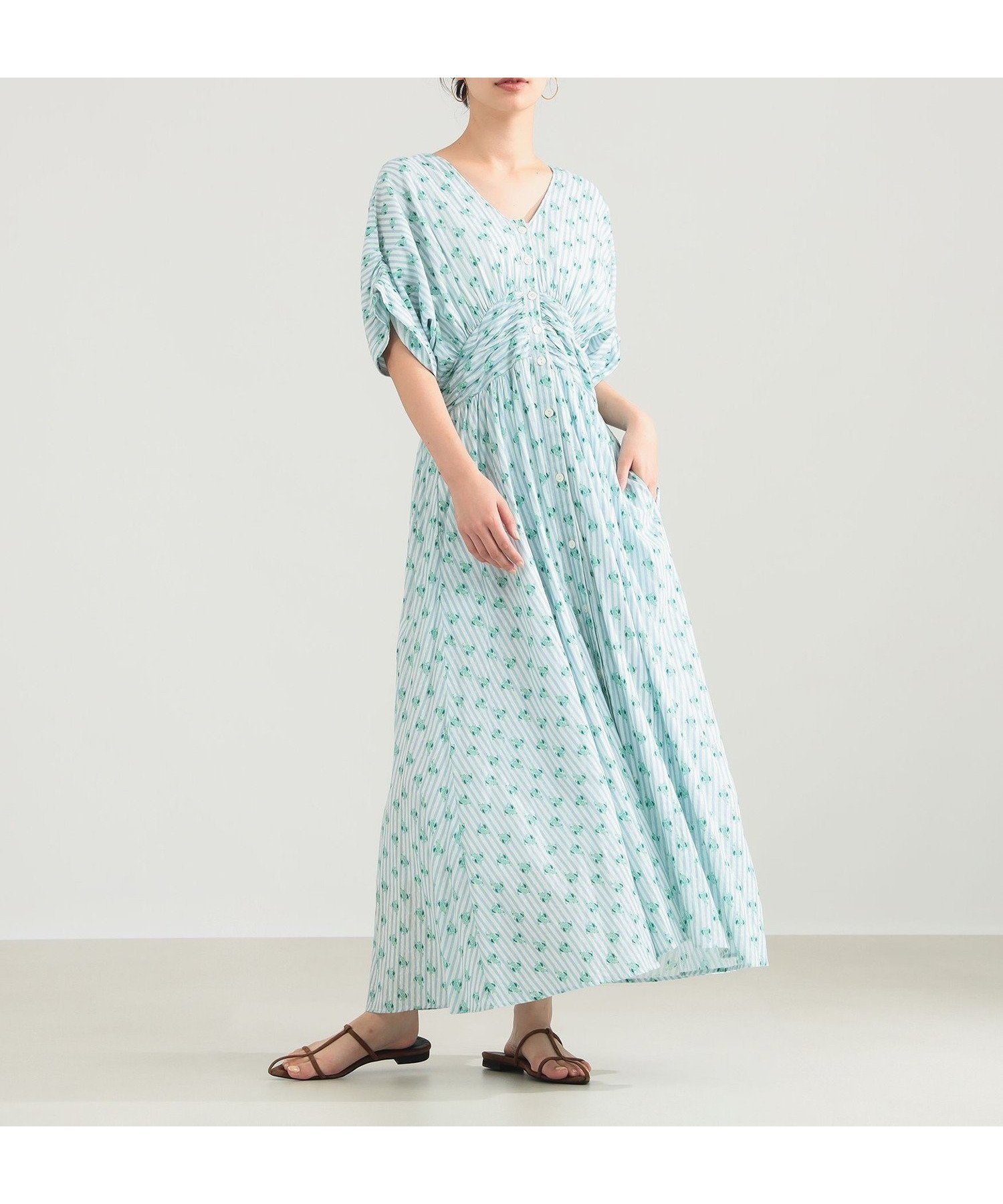 【デミルクス ビームス/Demi-Luxe BEAMS】のne Quittez pas / スモール フラワー ギャザー ワンピース インテリア・キッズ・メンズ・レディースファッション・服の通販 founy(ファウニー) 　ファッション　Fashion　レディースファッション　Fashion for Women　ワンピース　Dresses　インド　Indian Textile　ギャザー　Gathered, Ruffled　コンパクト　Compact, Small Size　デコルテ　Décolleté, Neckline　フォルム　Silhouette, Form　フラワー　Flower, Floral　プリント　Print, Printed Pattern　モダン　Modern, Contemporary　リラックス　Relax, Relaxed Fit　GREEN|ID: prp329100004979352 ipo3291000000037312939
