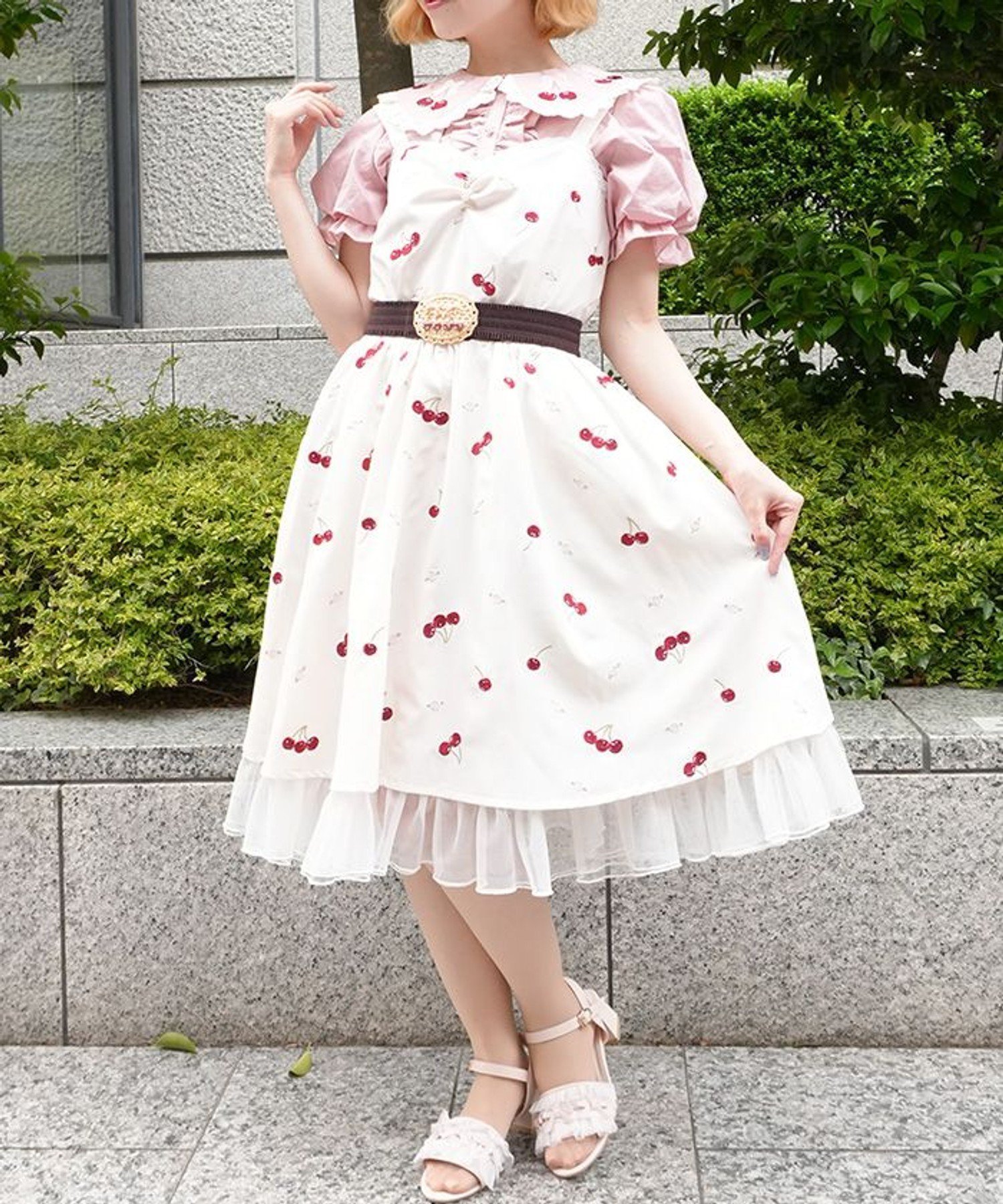 【アクシーズファム/axes femme】のチェリー*ローズ刺繍ジャンパースカート インテリア・キッズ・メンズ・レディースファッション・服の通販 founy(ファウニー) 　ファッション　Fashion　レディースファッション　Fashion for Women　スカート　Skirts　おすすめ　Recommended / Our Picks　ガーリー　Girly, Feminine Style　ギャザー　Gathered, Ruffled　チェリー　Cherry, Cherry Pattern　フリル　Frill, Ruffle　モチーフ　Motif, Design Theme　ローズ　Rose, Rose Motif　夏　Summer　生成り|ID: prp329100004979367 ipo3291000000037312983