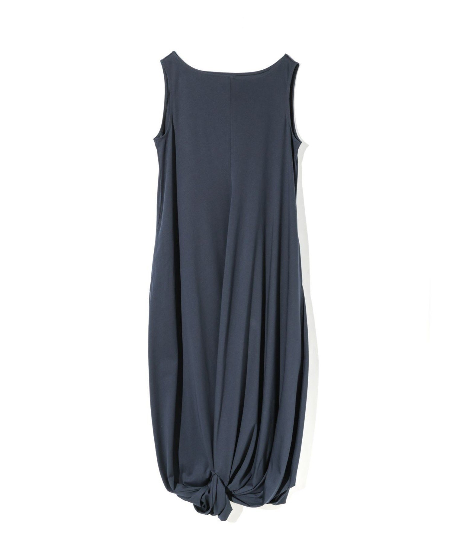 【マーコート/MARcourt】のMIDIUMISOLID for Ladies ジャージツイストヘムワンピース インテリア・キッズ・メンズ・レディースファッション・服の通販 founy(ファウニー) 　ファッション　Fashion　レディースファッション　Fashion for Women　ワンピース　Dresses　スタイリッシュ　Stylish, Fashionable　ドレープ　Drape, Draping Fabric　ノースリーブ　Sleeveless, No-Sleeve　バランス　Balance, Style Balance　バルーン　Balloon, Balloon Silhouette　ポケット　Pocket, Pocket Detail　リラックス　Relax, Relaxed Fit　人気　Popular, Best Seller　夏　Summer　無地　Plain, Solid Color　ネイビー|ID: prp329100004979393 ipo3291000000037313072