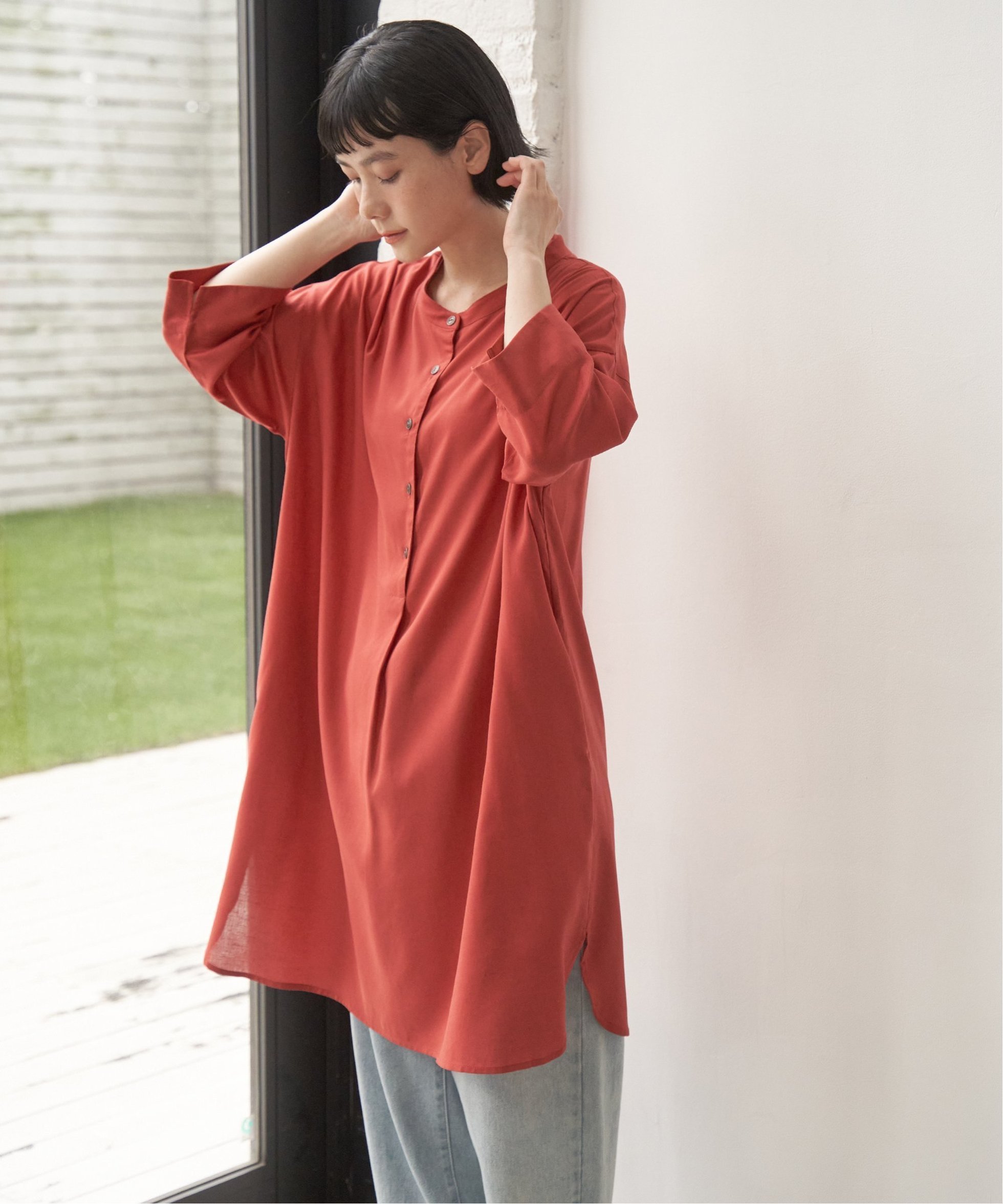 【エルビーシー/LBC】のリネンレーヨンボタンサックワンピ インテリア・キッズ・メンズ・レディースファッション・服の通販 founy(ファウニー) 　ファッション　Fashion　レディースファッション　Fashion for Women　ワンピース　Dresses　おすすめ　Recommended / Our Picks　シアー　Sheer, See-Through　チュニック　Tunic, Long Top　デニム　Denim, Jeans Material　ネップ　Nepp, Slub Yarn　バランス　Balance, Style Balance　フロント　Front, Front Design　プリーツ　Pleats, Pleated　リネン　Linen, Linen Fabric　エレガント 上品　Elegant　夏　Summer　レッド|ID: prp329100004979399 ipo3291000000037313114