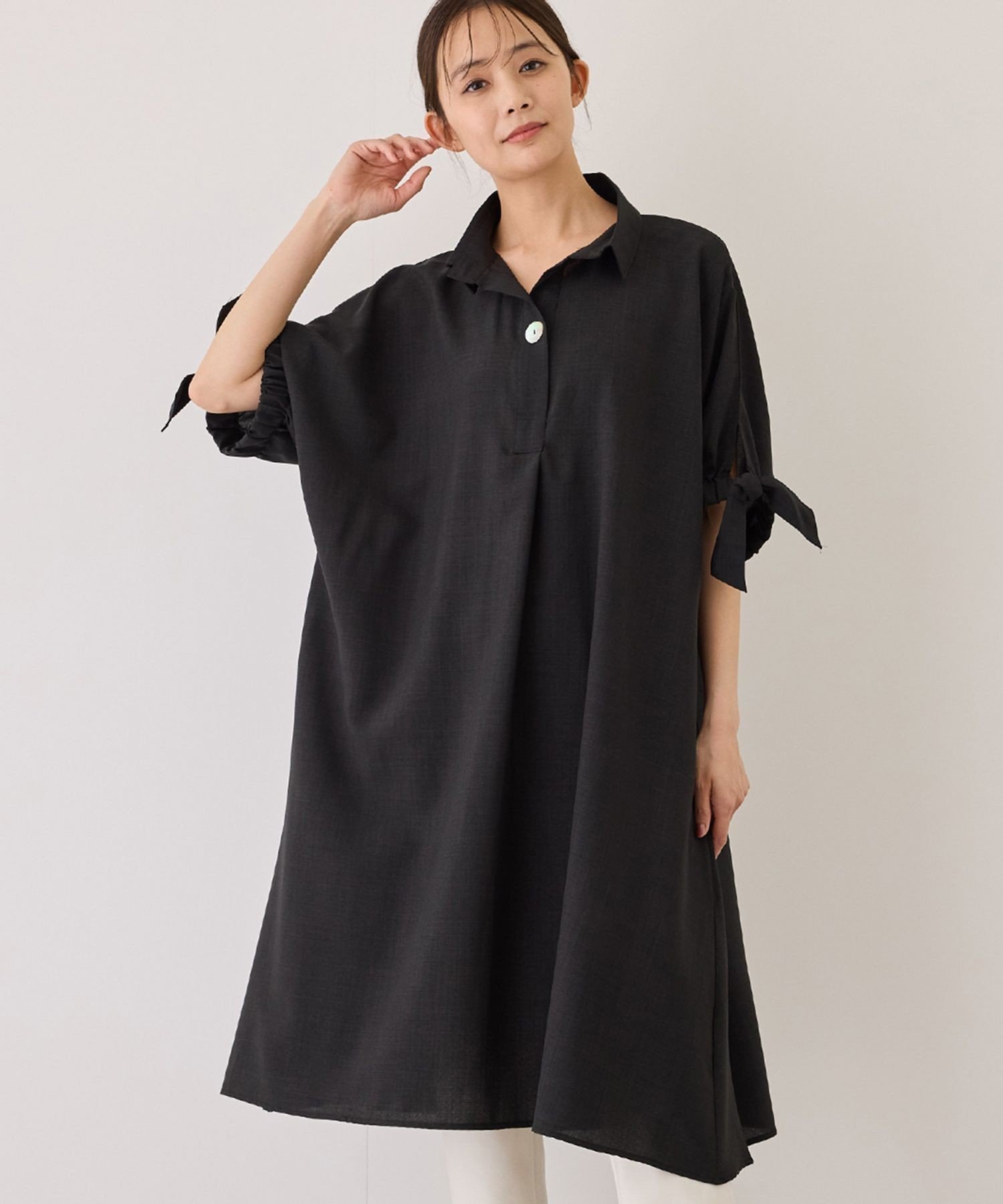 【ジャイロ/JAYRO】の袖リボンワンピース インテリア・キッズ・メンズ・レディースファッション・服の通販 founy(ファウニー) 　ファッション　Fashion　レディースファッション　Fashion for Women　ワンピース　Dresses　春　Spring　サンダル　Sandals, Summer Shoes　シンプル　Simple, Minimal　スキッパー　Skipper, Open Collar　スニーカー　Sneakers, Trainers　タンク　Tank Top, Sleeveless Top　ターコイズ　Turquoise, Blue-Green　フラット　Flat, Flat Shoes　ポケット　Pocket, Pocket Detail　リボン　Ribbon, Bow　リラックス　Relax, Relaxed Fit　S/S・春夏　SS, Spring/Summer, Warm Season　おすすめ　Recommended / Our Picks　夏　Summer　ブラック(01)|ID: prp329100004979404 ipo3291000000037313131