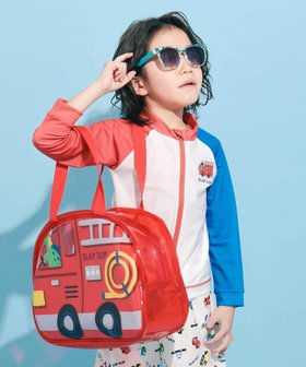 【ベベ オンライン ストア/BEBE ONLINE STORE / KIDS】の乗り物モチーフプールバッグ 大人の最旬トレンドファッション＆コーディネート founy(ファウニー) ファッション Fashion キッズファッション Fashion for Kids イエロー Yellow 春 Spring コレクション Collection, Seasonal Line チェック Check, Plaid, Tartan フレンチ French, French Style モチーフ Motif, Design Theme リゾート Resort, Vacation Style レース Lace, Lace Fabric S/S・春夏 SS, Spring/Summer, Warm Season 夏 Summer エレガント 上品 Elegant 2026年 2026 2026春夏・S/S Spring/Summer 2026 SS26 |ID:prp329100004979618