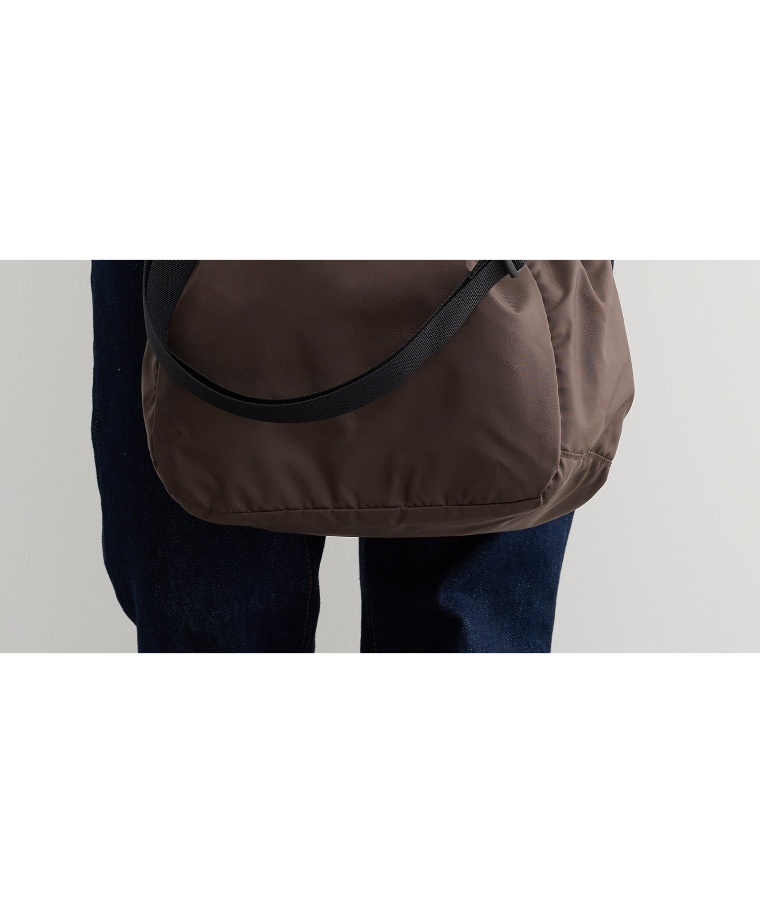 【セットアップセブン/SETUP7】のFREDRIK PACKERS/BLOOM SHOULDER NYLON 巾着ナイロンショルダーバッグ トート 2way インテリア・キッズ・メンズ・レディースファッション・服の通販 founy(ファウニー) 　ファッション　Fashion　レディースファッション　Fashion for Women　バッグ　Bags　アウトドア　Outdoor Clothing　巾着　Drawstring Bag, Kinchaku　軽量　Lightweight, Ultra Light　ショルダー　Shoulder, Shoulder Strap　シンプル　Simple, Minimal　フォルム　Silhouette, Form　ポケット　Pocket, Pocket Detail　別注　Limited Edition, Custom Order　レオパード　Leopard, Animal Print　再入荷　Restock / Back in Stock　BRN|ID: prp329100004979652 ipo3291000000037314158