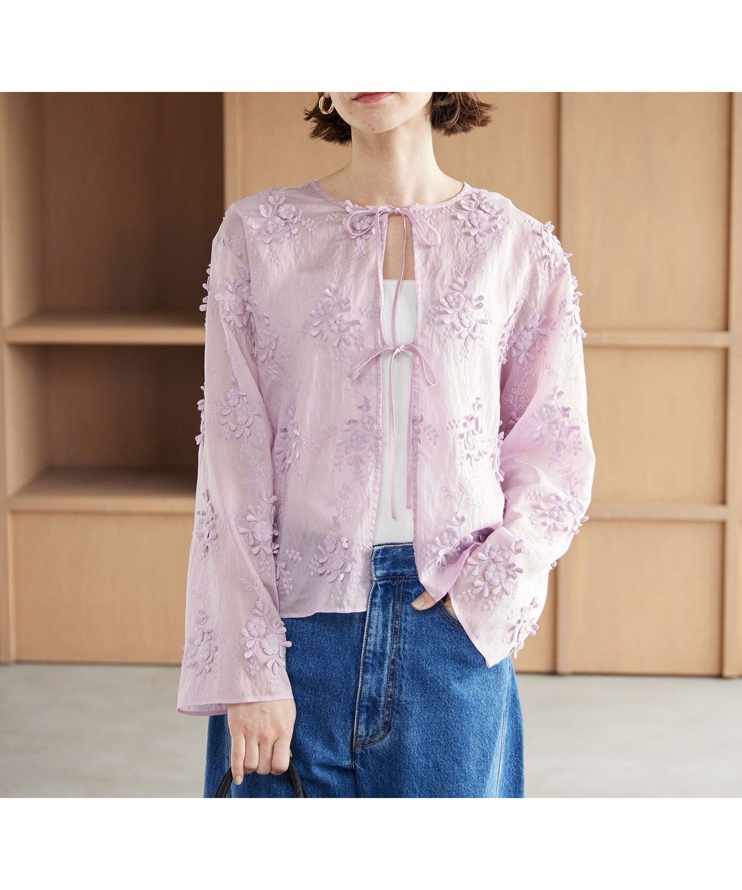 【ビューティ&ユース ユナイテッドアローズ/BEAUTY&YOUTH / UNITED ARROWS】のセルロースナイロン エンブロイダリーシャツ 2WAY インテリア・キッズ・メンズ・レディースファッション・服の通販 founy(ファウニー) 　ファッション　Fashion　レディースファッション　Fashion for Women　トップス・カットソー　Cut & Sew Tops　シャツ・ブラウス・オフィスカジュアル　Elegant Blouses & Button-Ups　インナー　Innerwear　キャミソール　Camisole, Spaghetti Strap Top　シアー　Sheer, See-Through　デニム　Denim, Jeans Material　フェミニン　Feminine, Girly　ボトム　Bottoms, Lower Wear　羽織　Haori, Light Jacket　リボン　Ribbon, Bow　ワイド　Wide, Wide Fit　おすすめ　Recommended / Our Picks　LILAC|ID: prp329100004979741 ipo3291000000037314920