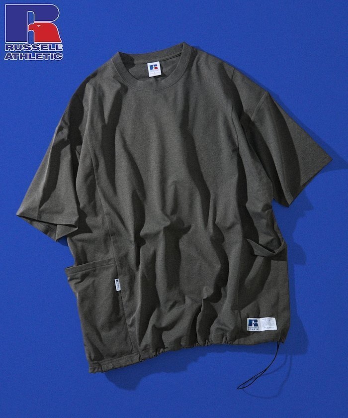 【フリークスストア/FREAK'S STORE】のRUSSEL ATHLETIC×FREAK S STORE 別注 ビッグシルエット ヘムコード サイドポケット Tシャツ 【限定展開】 インテリア・キッズ・メンズ・レディースファッション・服の通販 founy(ファウニー) 　ファッション　Fashion　レディースファッション　Fashion for Women　トップス・カットソー　Cut & Sew Tops　シャツ・ブラウス・オフィスカジュアル　Elegant Blouses & Button-Ups　ロングTシャツ・Tシャツ　Longline T-Shirts & Tees　2026年　2026　2026春夏・S/S　Spring/Summer 2026 SS26　ビッグ　Big, Oversized　ポケット　Pocket, Pocket Detail　別注　Limited Edition, Custom Order　夏　Summer　S/S・春夏　SS, Spring/Summer, Warm Season　スミクロ|ID: prp329100004979778 ipo3291000000037315130
