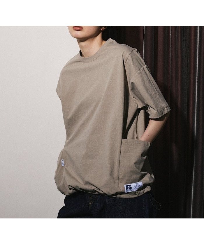 【フリークスストア/FREAK'S STORE】のRUSSEL ATHLETIC×FREAK S STORE 別注 ビッグシルエット ヘムコード サイドポケット Tシャツ 【限定展開】 インテリア・キッズ・メンズ・レディースファッション・服の通販 founy(ファウニー) 　ファッション　Fashion　レディースファッション　Fashion for Women　トップス・カットソー　Cut & Sew Tops　シャツ・ブラウス・オフィスカジュアル　Elegant Blouses & Button-Ups　ロングTシャツ・Tシャツ　Longline T-Shirts & Tees　2026年　2026　2026春夏・S/S　Spring/Summer 2026 SS26　ビッグ　Big, Oversized　ポケット　Pocket, Pocket Detail　別注　Limited Edition, Custom Order　夏　Summer　S/S・春夏　SS, Spring/Summer, Warm Season　グレージュ|ID: prp329100004979778 ipo3291000000037315132