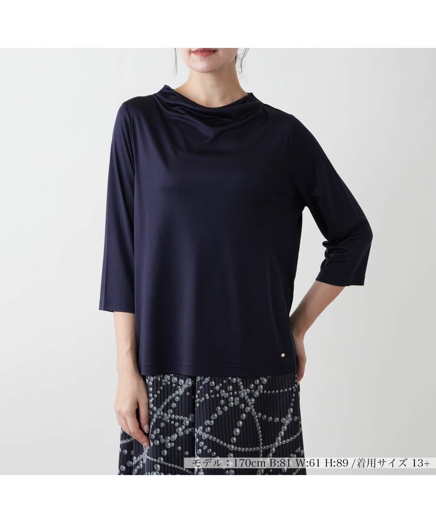 【レリアンプラスハウス/Leilian PLUS HOUSE】の【店頭人気】【ウォッシャブル】ドレープネックカットソー インテリア・キッズ・メンズ・レディースファッション・服の通販 founy(ファウニー) 　ファッション　Fashion　レディースファッション　Fashion for Women　トップス・カットソー　Cut & Sew Tops　カットソー・ベーシックTシャツ　Cut-and-Sewn Tops / Stretch Tees & Basics　なめらか　Smooth, Silky Texture　ウォッシャブル　Machine Washable　エレガント 上品　Elegant　シルク　Silk, 100% Silk　シンプル　Simple, Minimal　ジャケット　Jacket, Outerwear　ドレープ　Drape, Draping Fabric　ポケット　Pocket, Pocket Detail　人気　Popular, Best Seller　夏　Summer　ネイビー|ID: prp329100004979796 ipo3291000000037315257