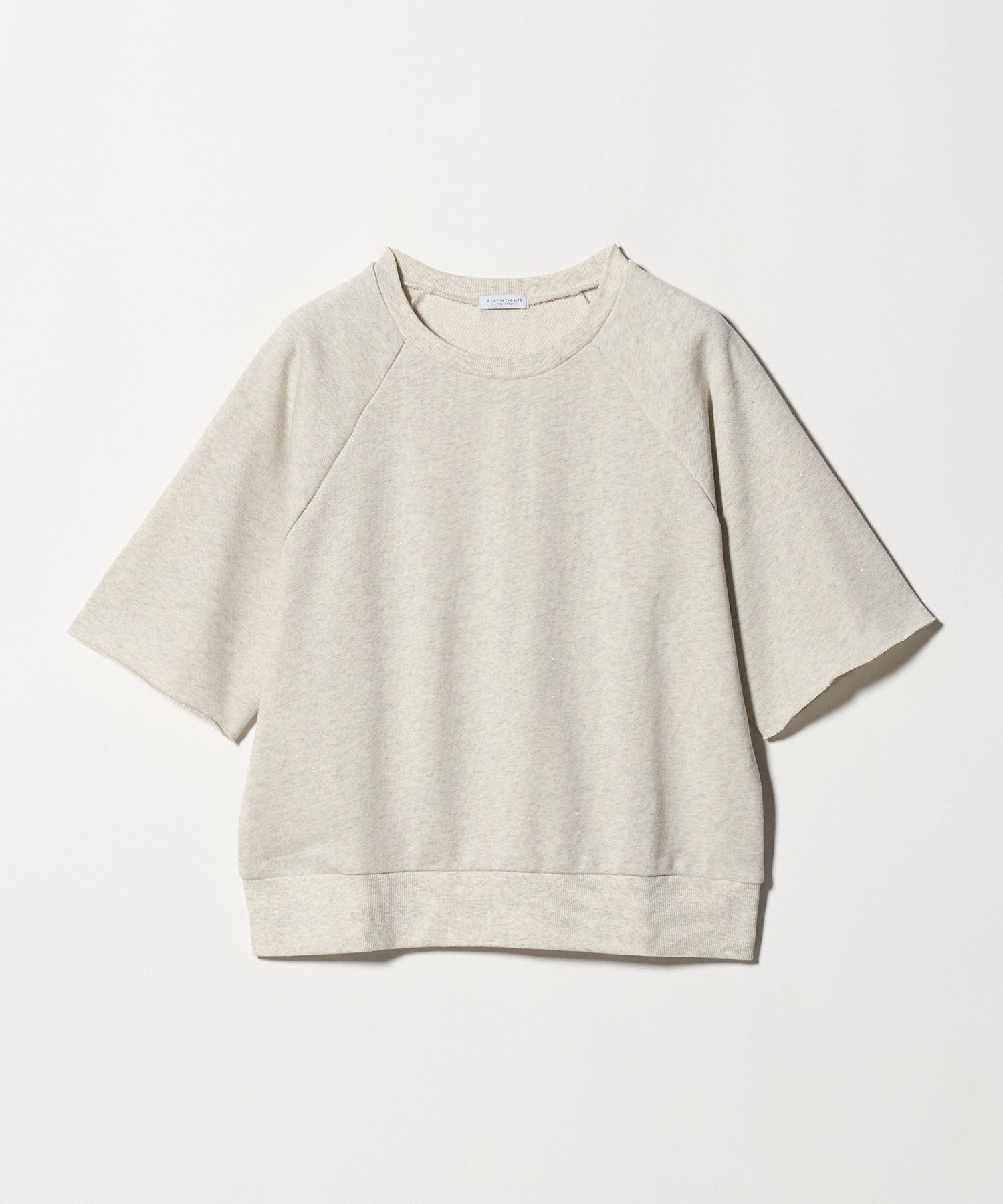 【ユナイテッドアローズ/UNITED ARROWS】のラメ ウラケ ハーフスリーブスウェット A DAY IN THE LIFE インテリア・キッズ・メンズ・レディースファッション・服の通販 founy(ファウニー) 　ファッション　Fashion　レディースファッション　Fashion for Women　トップス・カットソー　Cut & Sew Tops　レディースパーカー・カジュアルフーディー　Casual Hoodies & Sweatshirts　スウェット・クルーネックトップス　Sweatshirts & Crewnecks / Relaxed Fit Sweat Tops　春　Spring　スウェット / スエット　Sweatshirt, Sweatwear　スラックス　Slacks, Dress Pants　スリーブ　Sleeve, Long Sleeve / Short Sleeve　タンク　Tank Top, Sleeveless Top　デニム　Denim, Jeans Material　トレンド　Trend, Trending Now　バランス　Balance, Style Balance　半袖　Short Sleeve, Half Sleeve　ロング　Long, Long-Length　S/S・春夏　SS, Spring/Summer, Warm Season　アウトレット　Outlet / Clearance　おすすめ　Recommended / Our Picks　夏　Summer　エレガント 上品　Elegant　ビジネス 仕事 通勤　Business / Work / Commuting　NATURAL|ID: prp329100004979865 ipo3291000000037315585