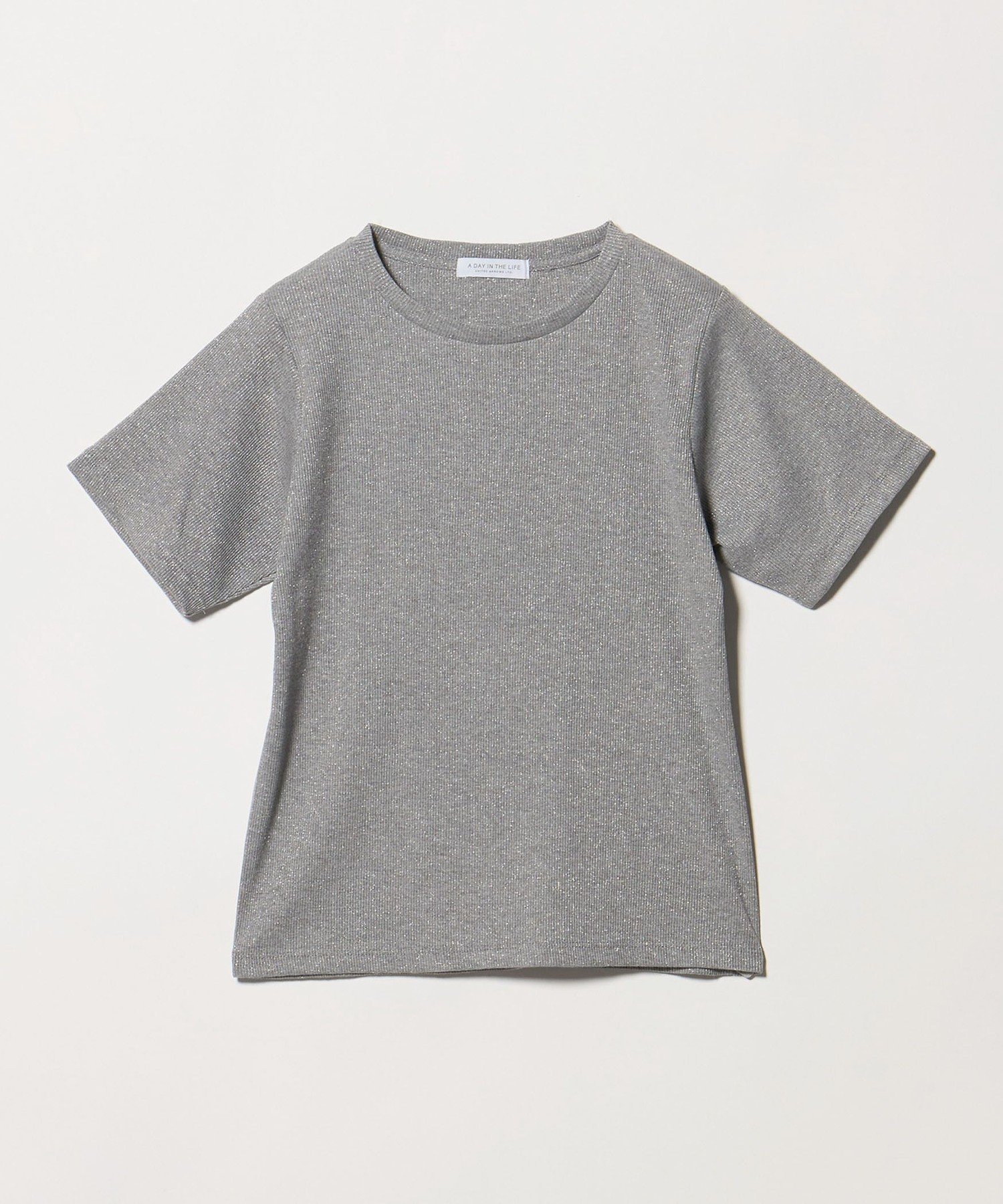 【ユナイテッドアローズ/UNITED ARROWS】のラメリブ ショートスリーブTシャツ A DAY IN THE LIFE インテリア・キッズ・メンズ・レディースファッション・服の通販 founy(ファウニー) 　ファッション　Fashion　レディースファッション　Fashion for Women　トップス・カットソー　Cut & Sew Tops　シャツ・ブラウス・オフィスカジュアル　Elegant Blouses & Button-Ups　ロングTシャツ・Tシャツ　Longline T-Shirts & Tees　インナー　Innerwear　コンパクト　Compact, Small Size　ショート　Short, Short Length　シンプル　Simple, Minimal　ジャケット　Jacket, Outerwear　スリーブ　Sleeve, Long Sleeve / Short Sleeve　デニム　Denim, Jeans Material　トレンド　Trend, Trending Now　バランス　Balance, Style Balance　アウトレット　Outlet / Clearance　おすすめ　Recommended / Our Picks　エレガント 上品　Elegant　ビジネス 仕事 通勤　Business / Work / Commuting　MD.GRAY|ID: prp329100004979871 ipo3291000000037315614