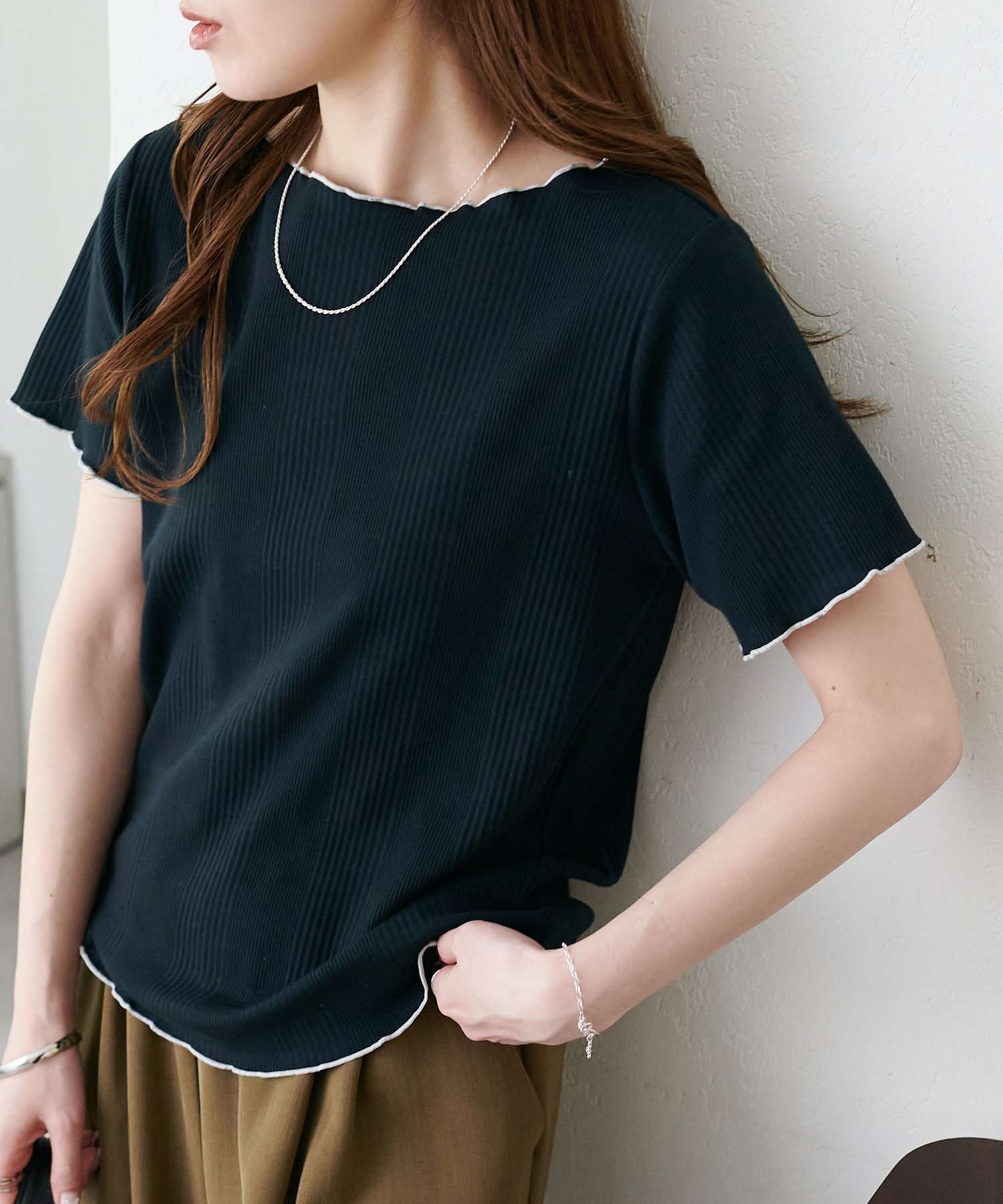 【ディスコート/Discoat】のランダムリブメロープルオーバー インテリア・キッズ・メンズ・レディースファッション・服の通販 founy(ファウニー) 　ファッション　Fashion　レディースファッション　Fashion for Women　トップス・カットソー　Cut & Sew Tops　カジュアルプルオーバー・ニットトップス　Pullovers & Knit Tops / Casual Pullovers　おすすめ　Recommended / Our Picks　とろみ　Fluid, Flowy Fabric　インナー　Innerwear　コンパクト　Compact, Small Size　シンプル　Simple, Minimal　スラックス　Slacks, Dress Pants　センター　Center, Center Line　デニム　Denim, Jeans Material　フィット　Fit, Slim Fit　ブラックその他1|ID: prp329100004979889 ipo3291000000037315701