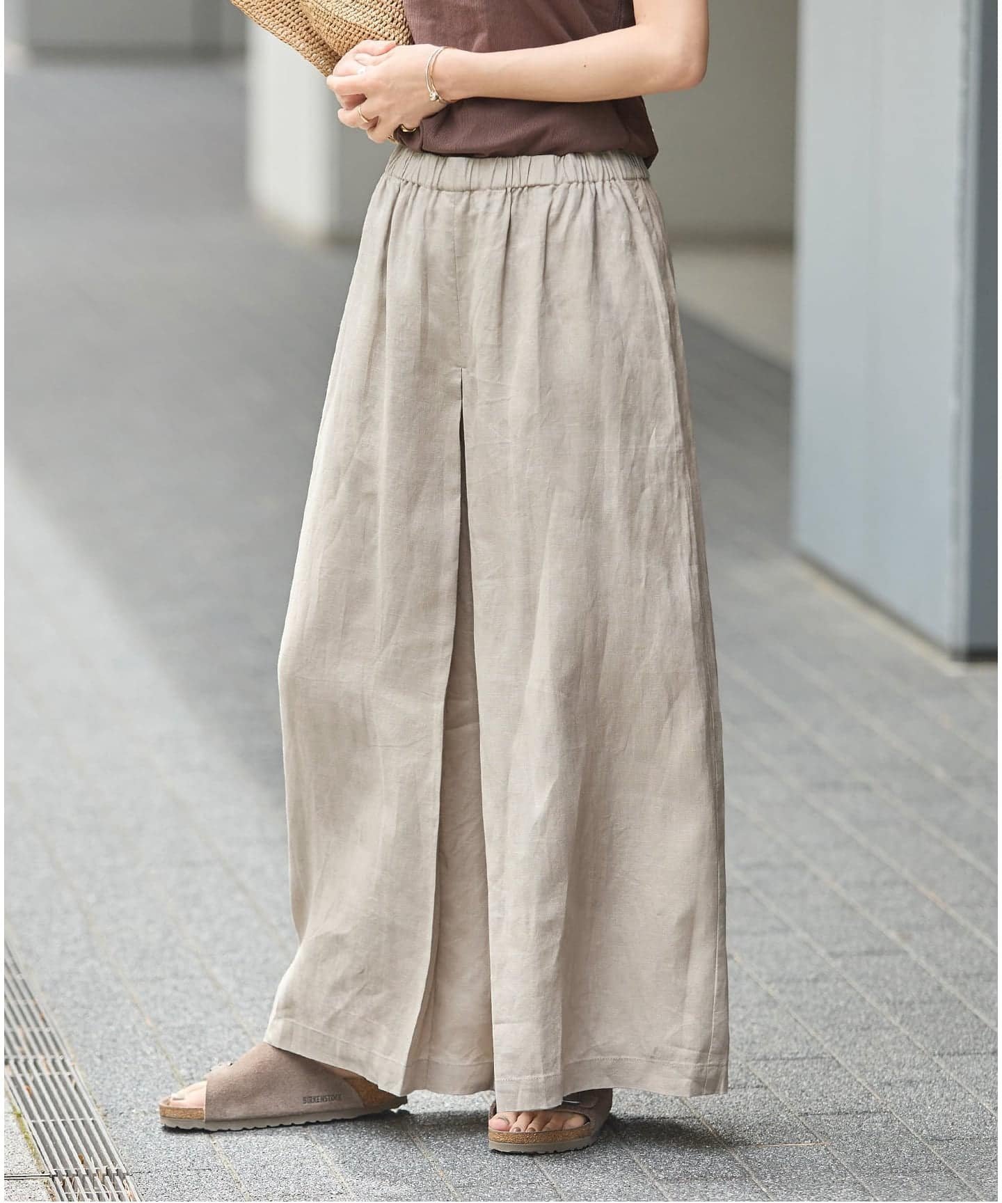 【ジャーナルスタンダード/JOURNAL STANDARD】の《WEB限定追加 2》リネン タックキュロット インテリア・キッズ・メンズ・レディースファッション・服の通販 founy(ファウニー) 　ファッション　Fashion　レディースファッション　Fashion for Women　スカート　Skirts　キュロット　Culottes, Wide Shorts　サンダル　Sandals, Summer Shoes　シューズ　Shoes, Footwear　ショート　Short, Short Length　スタンダード　Standard, Basic　スニーカー　Sneakers, Trainers　バランス　Balance, Style Balance　フラット　Flat, Flat Shoes　リネン　Linen, Linen Fabric　ルーズ　Loose, Oversized　ワイド　Wide, Wide Fit　人気　Popular, Best Seller　ベージュ|ID: prp329100004979945 ipo3291000000037315960