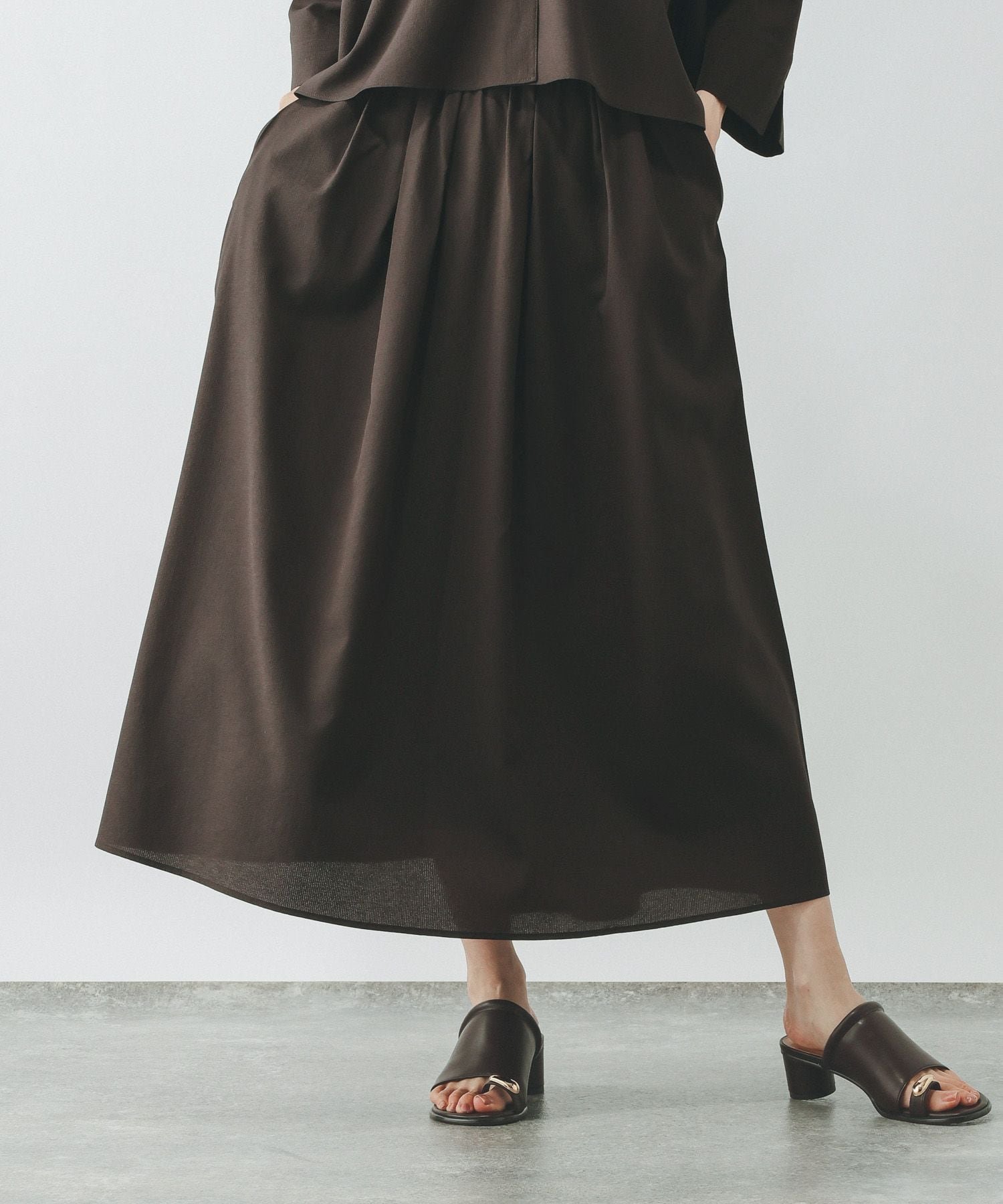 【グローバルワーク/GLOBAL WORK】のAiry Breezeフレアスカート/636606 インテリア・キッズ・メンズ・レディースファッション・服の通販 founy(ファウニー) 　ファッション　Fashion　レディースファッション　Fashion for Women　スカート　Skirts　Aライン・フレアスカート　A-Line & Flared Skirts　おすすめ　Recommended / Our Picks　カットソー　Cut and Sewn Top　ギャザー　Gathered, Ruffled　コンパクト　Compact, Small Size　セットアップ　Set-Up, Coordinated Outfit　フレア　Flare, Flared　ポケット　Pocket, Pocket Detail　ランダム　Random, Irregular　吸水　Absorbent, Quick-Dry　夏　Summer　旅行　Travel　楽ちん　Easy Fit, Comfortable　軽量　Lightweight, Ultra Light　チャコール18|ID: prp329100004980071 ipo3291000000037316386