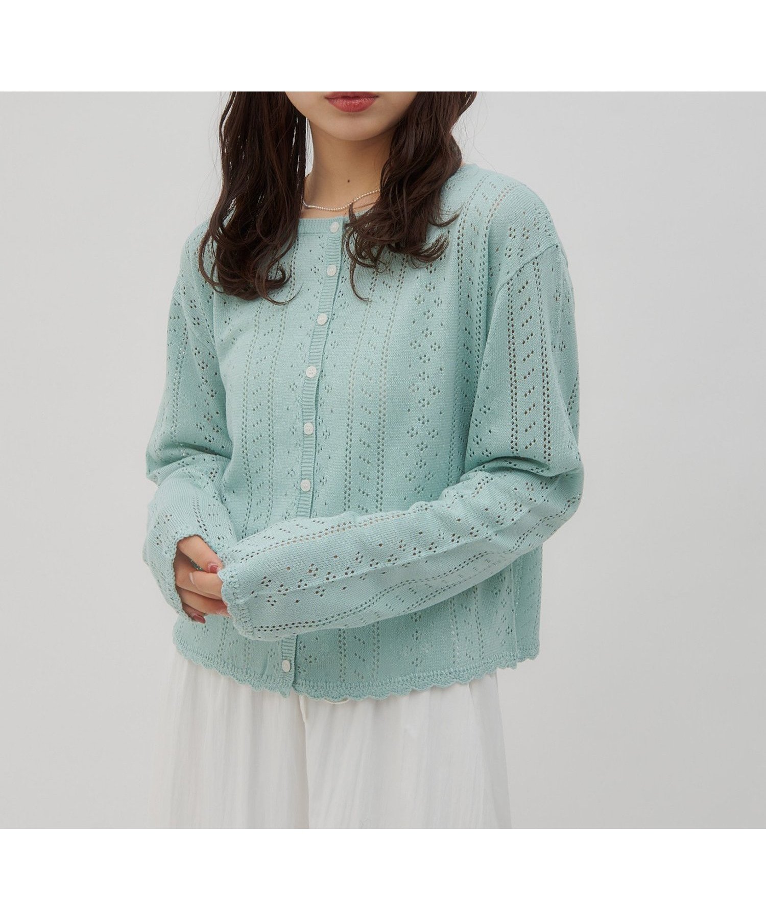 【ディスコート/Discoat】の【umm.】アイレットフリルニットカーディガン インテリア・キッズ・メンズ・レディースファッション・服の通販 founy(ファウニー) 　ファッション　Fashion　レディースファッション　Fashion for Women　トップス・カットソー　Cut & Sew Tops　ニット　Knit Tops & Sweaters　カーディガン・羽織り　Layered Style Cardigans　2026年　2026　2026春夏・S/S　Spring/Summer 2026 SS26　おすすめ　Recommended / Our Picks　アイレット　Eyelet Lace　カーディガン　Cardigan, Knitwear　キャミソール　Camisole, Spaghetti Strap Top　コンパクト　Compact, Small Size　スカラップ　Scallop, Scalloped Edge　ミドル　Middle Length, Mid Height　ワイド　Wide, Wide Fit　エレガント 上品　Elegant　夏　Summer　春　Spring　S/S・春夏　SS, Spring/Summer, Warm Season　サックスブルー|ID: prp329100004980104 ipo3291000000037316587
