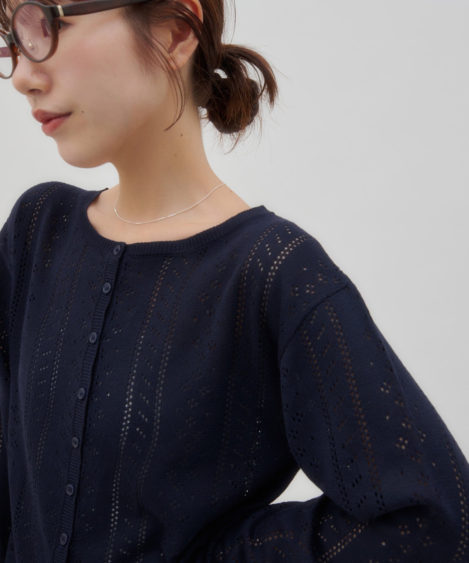 【ディスコート/Discoat】の【umm.】アイレットフリルニットカーディガン インテリア・キッズ・メンズ・レディースファッション・服の通販 founy(ファウニー) 　ファッション　Fashion　レディースファッション　Fashion for Women　トップス・カットソー　Cut & Sew Tops　ニット　Knit Tops & Sweaters　カーディガン・羽織り　Layered Style Cardigans　2026年　2026　2026春夏・S/S　Spring/Summer 2026 SS26　おすすめ　Recommended / Our Picks　アイレット　Eyelet Lace　カーディガン　Cardigan, Knitwear　キャミソール　Camisole, Spaghetti Strap Top　コンパクト　Compact, Small Size　スカラップ　Scallop, Scalloped Edge　ミドル　Middle Length, Mid Height　ワイド　Wide, Wide Fit　エレガント 上品　Elegant　夏　Summer　春　Spring　S/S・春夏　SS, Spring/Summer, Warm Season　ネイビー|ID: prp329100004980104 ipo3291000000037316588