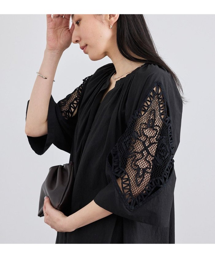 【サロン アダム エ ロペ/SALON adam et rope'】のマクラメレースワンピース インテリア・キッズ・メンズ・レディースファッション・服の通販 founy(ファウニー) https://founy.com/ ファッション Fashion レディースファッション Fashion for Women ワンピース Dresses ギャザー Gathered, Ruffled サンダル Sandals, Summer Shoes シューズ Shoes, Footwear スキッパー Skipper, Open Collar タイプライター Typewriter Fabric, Crisp Cotton バランス Balance, Style Balance フラット Flat, Flat Shoes モチーフ Motif, Design Theme リゾート Resort, Vacation Style ロング Long, Long-Length |ID: prp329100004980197 ipo3291000000037317240