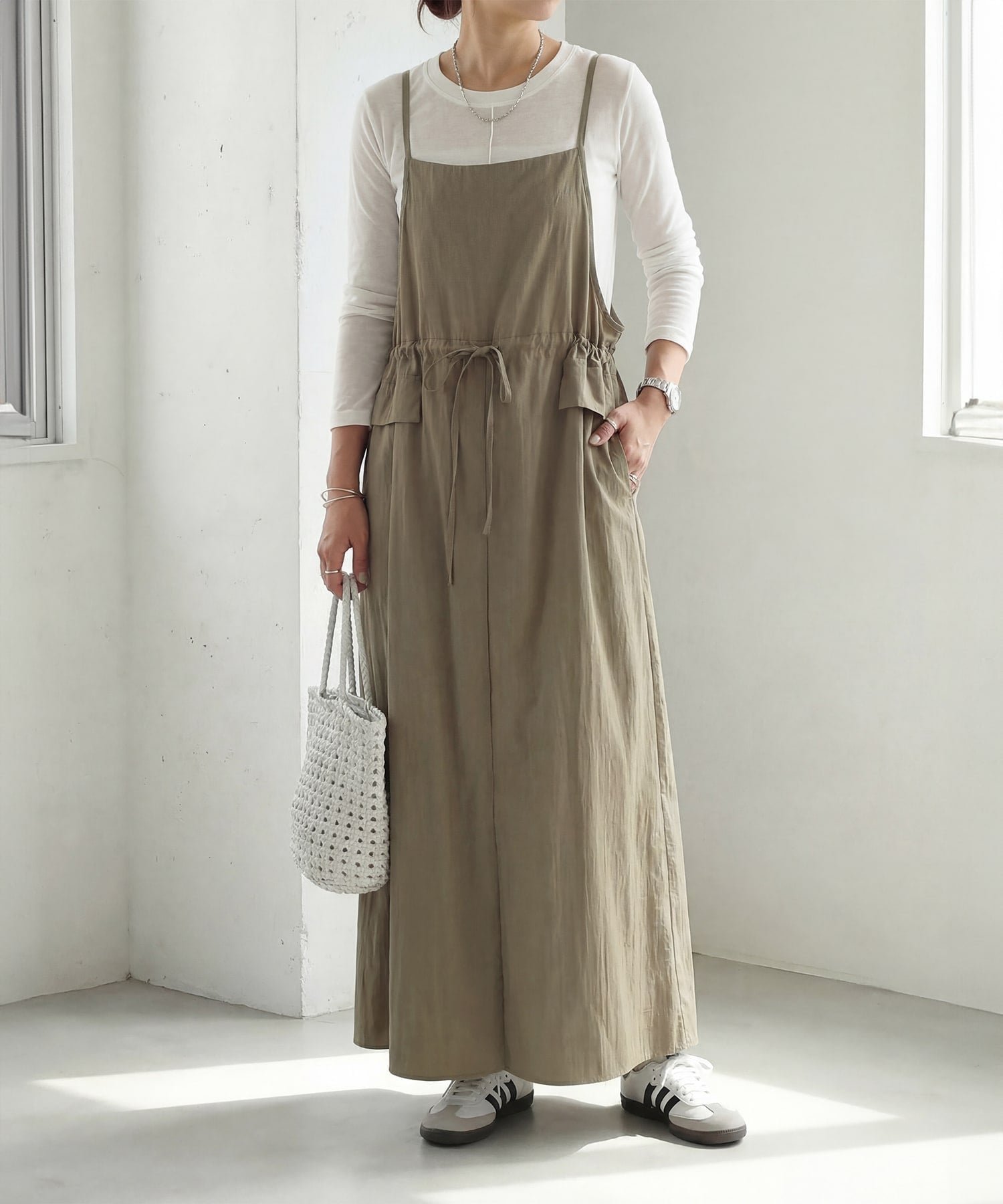 【スタイルデリ/STYLE DELI】のソリッドジャンパースカート 大人の最旬トレンドファッション＆コーディネート founy(ファウニー) 　ファッション　Fashion　レディースファッション　Fashion for Women　スカート　Skirts　イエロー　Yellow　インナー　Innerwear　くるぶし　Ankle-Length　クール　Cool, Chic　軽量　Lightweight, Ultra Light　ストレート　Straight, Straight Cut　スポーツ　Sports, Activewear　スリット　Slit, Slit Detail　定番　Standard, Basic Item　フロント　Front, Front Design　ポケット　Pocket, Pocket Detail　リボン　Ribbon, Bow　ループ　Loop, Loop Knit　冬　Winter / This Winter　 other-1|ID: prp329100004980341 ipo3291000000037317726