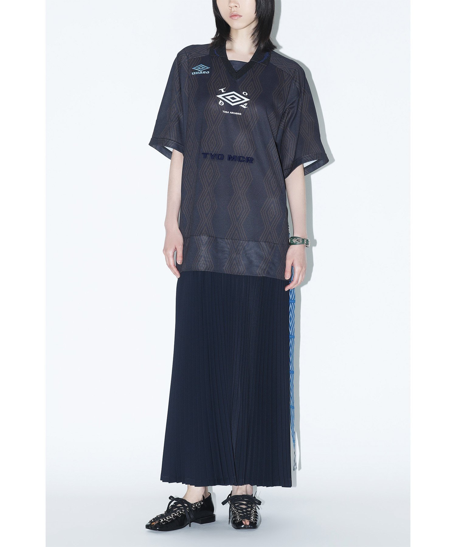 【トーガ/TOGA】のGame shirt dress UMBRO SP インテリア・キッズ・メンズ・レディースファッション・服の通販 founy(ファウニー) 　ファッション　Fashion　レディースファッション　Fashion for Women　トップス・カットソー　Cut & Sew Tops　シャツ・ブラウス・オフィスカジュアル　Elegant Blouses & Button-Ups　ワンピース　Dresses　フォーマル・パーティードレス・結婚式用ドレス　Elegant & Casual Dresses　カッティング　Cutting Detail　スポーツ　Sports, Activewear　スーツ　Suit, Formalwear　ドレス　Dress, One-Piece　ブルゾン　Blouson, Bomber Jacket　定番　Standard, Basic Item　無地　Plain, Solid Color　BLACK|ID: prp329100004980485 ipo3291000000037318210