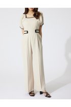 【リエンダ/rienda】のバイカラーロンパース 大人の最旬トレンドファッション＆コーディネート founy(ファウニー) ファッション Fashion レディースファッション Fashion for Women ワンピース Dresses おすすめ Recommended / Our Picks オケージョン Occasion Wear スクエア Square, Square Shape デコルテ Décolleté, Neckline ミュール Mule, Backless Shoes ロンパース Romper, Jumpsuit 再入荷 Restock / Back in Stock thumbnail BEG|ID: prp329100004980591 ipo3291000000037318575