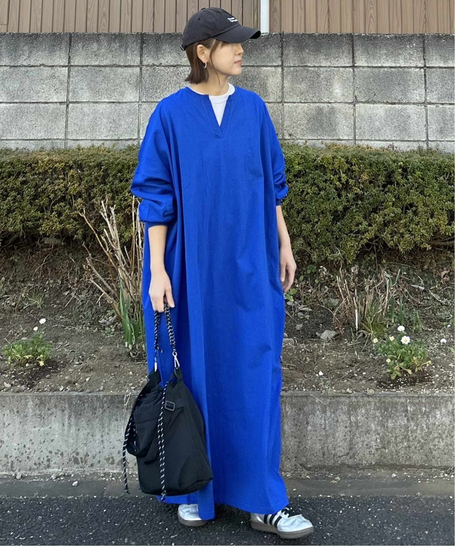 【ノッチ/notch】の【notch. by KR 】キーネックビッグワンピース インテリア・キッズ・メンズ・レディースファッション・服の通販 founy(ファウニー) 　ファッション　Fashion　レディースファッション　Fashion for Women　ワンピース　Dresses　キャップ　Cap, Baseball Cap　コラボ　Collaboration, Collab　シンプル　Simple, Minimal　スリーブ　Sleeve, Long Sleeve / Short Sleeve　デニム　Denim, Jeans Material　人気　Popular, Best Seller　バランス　Balance, Style Balance　リラックス　Relax, Relaxed Fit　ロング　Long, Long-Length　おすすめ　Recommended / Our Picks　ブルー|ID: prp329100004980603 ipo3291000000037318623