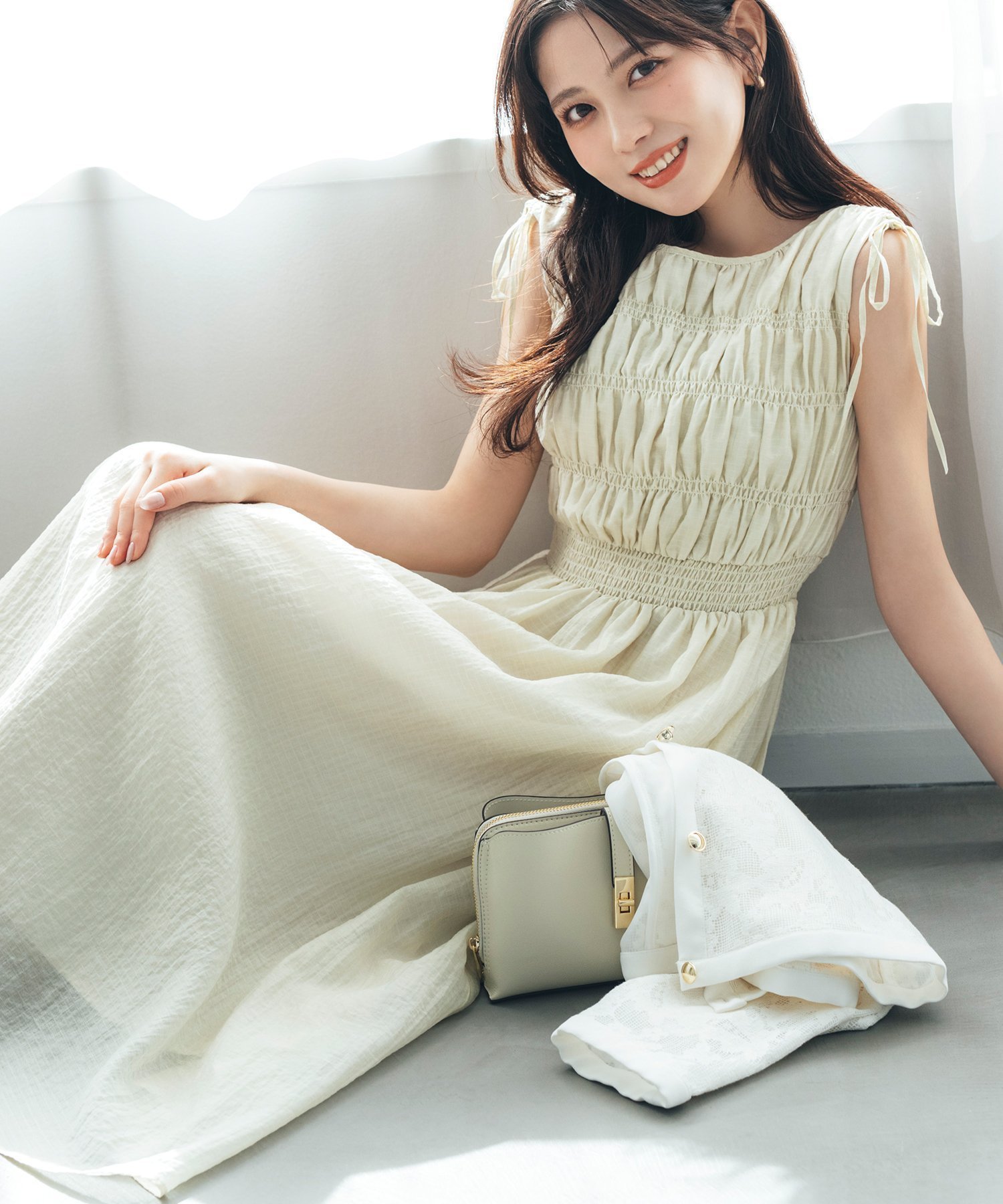 【ナチュラル ビューティー ベーシック/NATURAL BEAUTY BASIC】のシアーチェックギャザーワンピース インテリア・キッズ・メンズ・レディースファッション・服の通販 founy(ファウニー) 　ファッション　Fashion　レディースファッション　Fashion for Women　ワンピース　Dresses　ギャザー　Gathered, Ruffled　シャーリング　Shirring, Ruched　リボン　Ribbon, Bow　ニュアンスイエロー|ID: prp329100004980642 ipo3291000000037318754