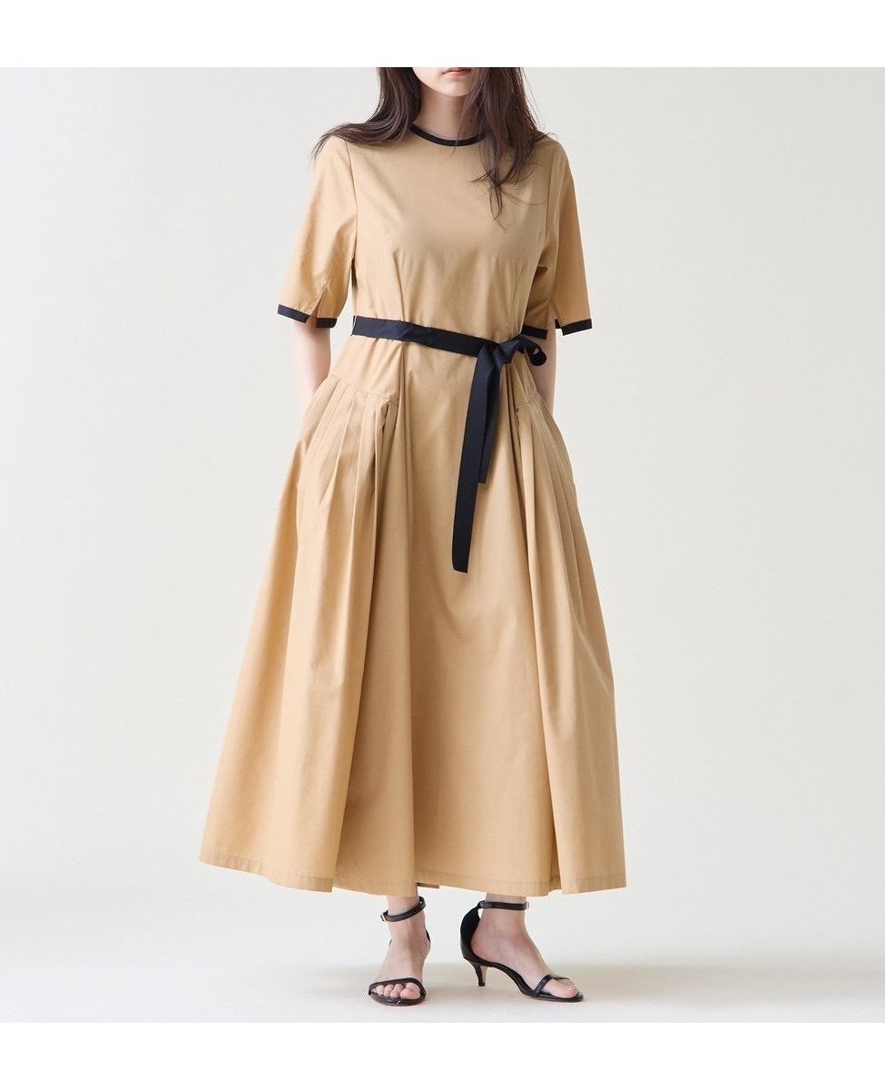 【ティアラ/Tiara】のショートスリーブコットンワンピース インテリア・キッズ・メンズ・レディースファッション・服の通販 founy(ファウニー) 　ファッション　Fashion　レディースファッション　Fashion for Women　ワンピース　Dresses　クラシック　Classic, Timeless Style　コンパクト　Compact, Small Size　シャンブレー　Chambray, Denim-Like Fabric　フィット　Fit, Slim Fit　フレア　Flare, Flared　ベージュ|ID: prp329100004980669 ipo3291000000037318850