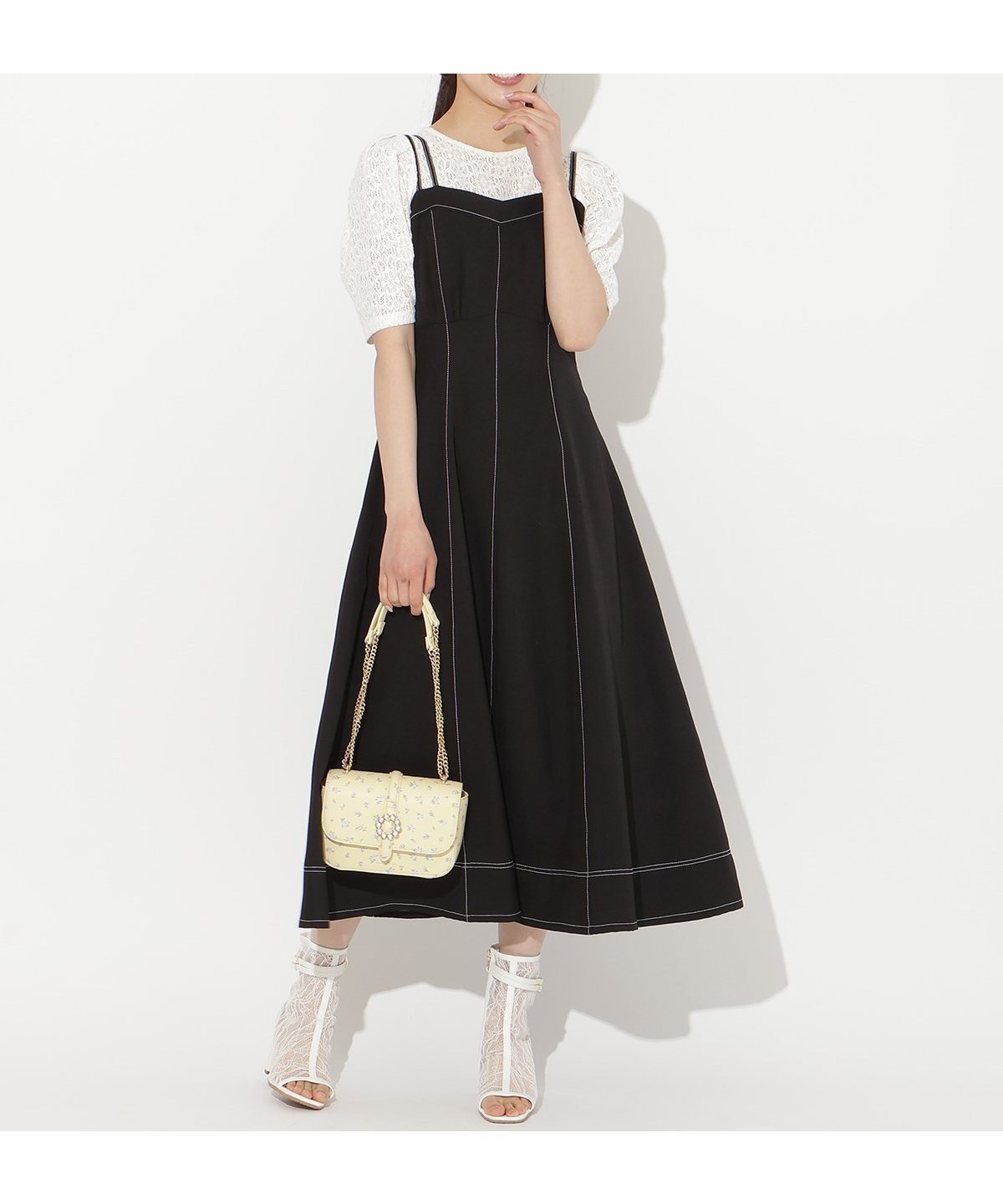 【ウィルセレクション/WILLSELECTION】のステッチデザインフレアキャミワンピース インテリア・キッズ・メンズ・レディースファッション・服の通販 founy(ファウニー) 　ファッション　Fashion　レディースファッション　Fashion for Women　ワンピース　Dresses　キャミソールワンピース　Camisole Dresses　なめらか　Smooth, Silky Texture　インナー　Innerwear　キャミソール　Camisole, Spaghetti Strap Top　シンプル　Simple, Minimal　フレア　Flare, Flared　レース　Lace, Lace Fabric　ブラック|ID: prp329100004980696 ipo3291000000037318950