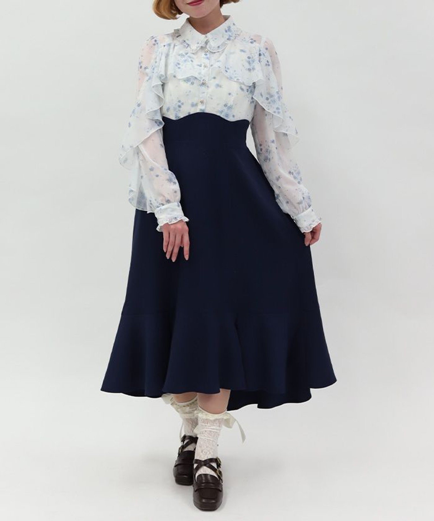 【アクシーズファム/axes femme】のハイウエストドッキングワンピース インテリア・キッズ・メンズ・レディースファッション・服の通販 founy(ファウニー) 　ファッション　Fashion　レディースファッション　Fashion for Women　ワンピース　Dresses　おすすめ　Recommended / Our Picks　エアリー　Airy Texture　シフォン　Chiffon, Lightweight Fabric　デニム　Denim, Jeans Material　トレンド　Trend, Trending Now　ドッキング　Docking, Mixed Material　フリル　Frill, Ruffle　レース　Lace, Lace Fabric　春　Spring　サックス|ID: prp329100004980712 ipo3291000000037319014