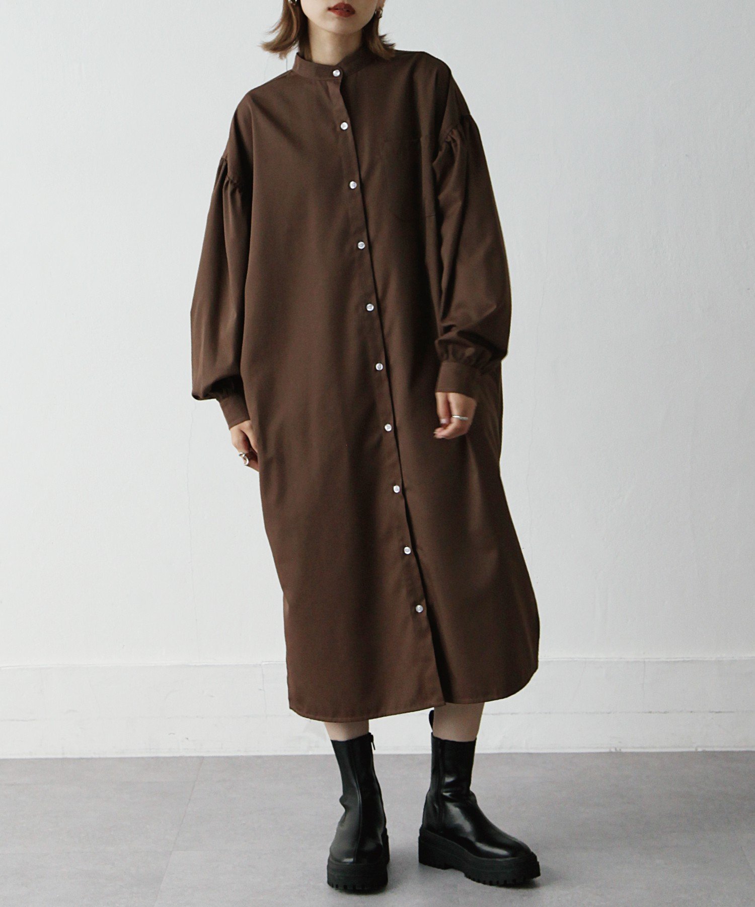 【チルファー/Chillfar】の【21ss-ch617】Chillfar ボリュームスリーブシャツワンピース インテリア・キッズ・メンズ・レディースファッション・服の通販 founy(ファウニー) 　ファッション　Fashion　レディースファッション　Fashion for Women　ワンピース　Dresses　シャツワンピース / 1枚で着映えコーデ　Shirt Dresses　ギャザー　Gathered, Ruffled　シャツワンピ　Shirt Dress, Shirt One-Piece　スリーブ　Sleeve, Long Sleeve / Short Sleeve　ベーシック　Basic, Essential　ルーズ　Loose, Oversized　ロング　Long, Long-Length　再入荷　Restock / Back in Stock　ブラウン|ID: prp329100004980720 ipo3291000000037319046