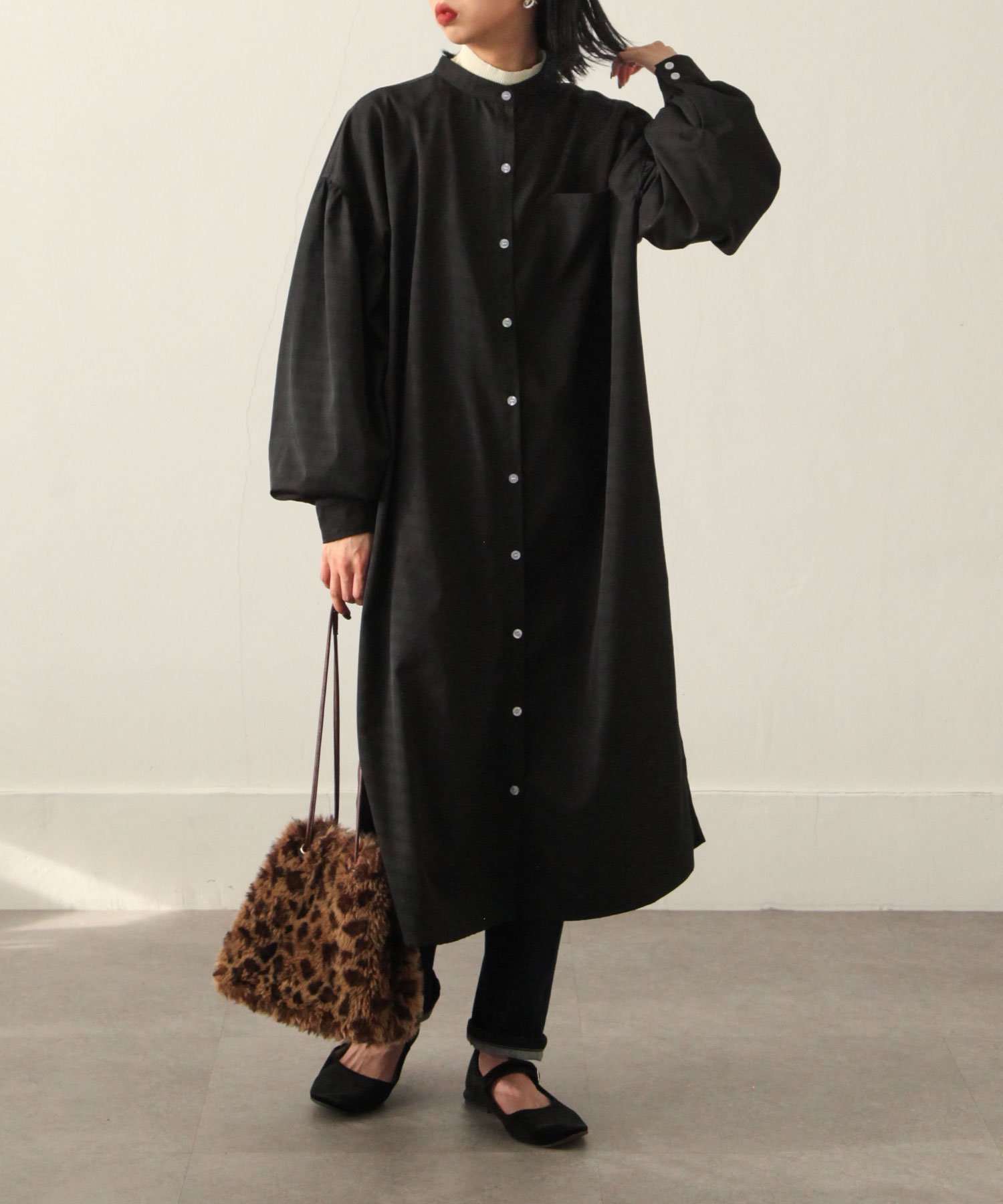 【チルファー/Chillfar】の【21ss-ch617】Chillfar ボリュームスリーブシャツワンピース インテリア・キッズ・メンズ・レディースファッション・服の通販 founy(ファウニー) 　ファッション　Fashion　レディースファッション　Fashion for Women　ワンピース　Dresses　シャツワンピース / 1枚で着映えコーデ　Shirt Dresses　ギャザー　Gathered, Ruffled　シャツワンピ　Shirt Dress, Shirt One-Piece　スリーブ　Sleeve, Long Sleeve / Short Sleeve　ベーシック　Basic, Essential　ルーズ　Loose, Oversized　ロング　Long, Long-Length　再入荷　Restock / Back in Stock　ブラック|ID: prp329100004980720 ipo3291000000037319047