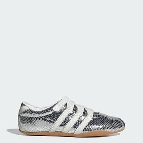 【アディダス/adidas】の【公式】アディダス adidas 返品可 トーキョー MJ / TOKYO MJ 大人の最旬トレンドファッション＆コーディネート founy(ファウニー) ファッション Fashion レディースファッション Fashion for Women クラシック Classic, Timeless Style シューズ Shoes, Footwear スタイリッシュ Stylish, Fashionable スポーツ Sports, Activewear ビンテージ Vintage, Retro Style フィット Fit, Slim Fit モダン Modern, Contemporary ライニング Inner Lining, Inner Fabric, Lined ラグジュアリー Luxury, Elegant レギュラー Regular, Standard Fit |ID:prp329100004980742