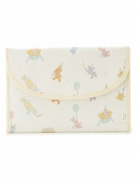 【ジェラート ピケ/gelato pique / KIDS】の【販路限定】総柄母子手帳ケースL 大人の最旬トレンドファッション＆コーディネート founy(ファウニー) ファッション Fashion キッズファッション Fashion for Kids コイン Coin, Coin Design コーティング Coating, Coated Finish 抗菌 Antibacterial, Bacteria-Resistant スマート Smart, Elegant スリット Slit, Slit Detail 定番 Standard, Basic Item 手帳 Planner, Notebook 人気 Popular, Best Seller プリント Print, Printed Pattern ポケット Pocket, Pocket Detail 旅行 Travel |ID:prp329100004980781