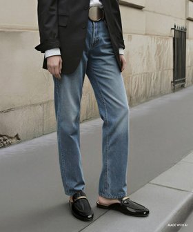 【チャールズ アンド キース/CHARLES & KEITH】のメタリックバー ローファーミュール 大人の最旬トレンドファッション＆コーディネート founy(ファウニー) ファッション Fashion レディースファッション Fashion for Women エレガント 上品 Elegant デニム Denim, Jeans Material プレート Plate, Dish ベーシック Basic, Essential ミュール Mule, Backless Shoes |ID:prp329100004981026