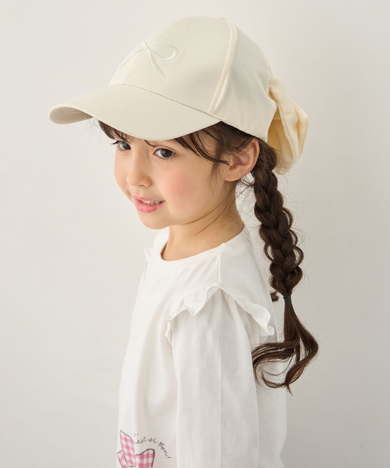 【エニー/ANY / KIDS】の【日よけ付き】2WAYリボン刺繍キャップ インテリア・キッズ・メンズ・レディースファッション・服の通販 founy(ファウニー) 　ファッション　Fashion　キッズファッション　Fashion for Kids　春　Spring　ガーリー　Girly, Feminine Style　キャップ　Cap, Baseball Cap　シンプル　Simple, Minimal　トレンド　Trend, Trending Now　フロント　Front, Front Design　帽子　Hat, Headwear　リボン　Ribbon, Bow　S/S・春夏　SS, Spring/Summer, Warm Season　おすすめ　Recommended / Our Picks　夏　Summer　エレガント 上品　Elegant　エクリュ[002]|ID: prp329100004981050 ipo3291000000037320253