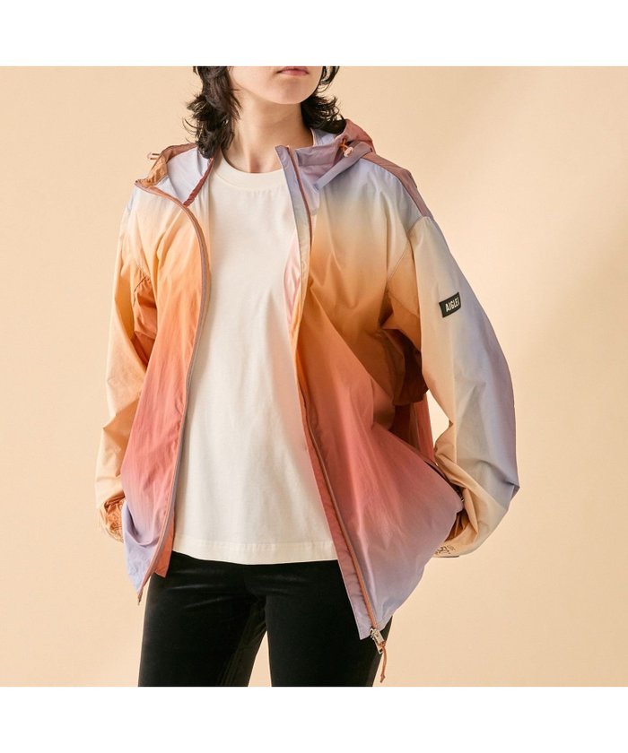 【エーグル/AIGLE】の【UPF50+ SolarPack】撥水 UVカット ソーラーパック グラデーションプリント ジャケット インテリア・キッズ・メンズ・レディースファッション・服の通販 founy(ファウニー) https://founy.com/ ファッション Fashion レディースファッション Fashion for Women アウター Coat / Outerwear Collection レディースジャケット・軽アウター Jackets グラデーション Gradient, Ombre コンパクト Compact, Small Size ショート Short, Short Length ジャケット Jacket, Outerwear プリント Print, Printed Pattern ポケット Pocket, Pocket Detail 軽量 Lightweight, Ultra Light |ID: prp329100004981226 ipo3291000000037321281