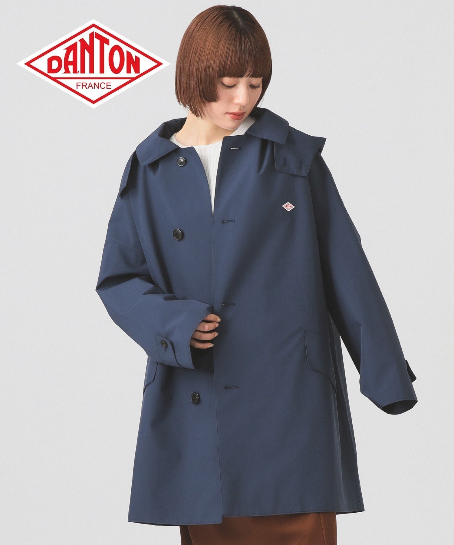 【ビームス ウイメン/BEAMS】のDANTON / ショート バルマカーン コート インテリア・キッズ・メンズ・レディースファッション・服の通販 founy(ファウニー) 　ファッション　Fashion　レディースファッション　Fashion for Women　アウター　Coat / Outerwear Collection　コート・ロングコート・ピーコート　Long Coats, Peacoats & More　インナー　Innerwear　コンパクト　Compact, Small Size　ショート　Short, Short Length　シンプル　Simple, Minimal　ハーフ　Half, Half-Length　バランス　Balance, Style Balance　フォルム　Silhouette, Form　フランス　France, French　リラックス　Relax, Relaxed Fit　ワイド　Wide, Wide Fit　ワーク　Workwear, Utility Style　おすすめ　Recommended / Our Picks　エレガント 上品　Elegant　ビジネス 仕事 通勤　Business / Work / Commuting　280_NAVY/BLUE|ID: prp329100004981258 ipo3291000000037321427