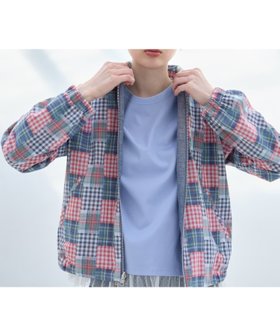 【キャラオクルス/CARA OCRUZ】のリバーシブルジップジャケット 大人の最旬トレンドファッション＆コーディネート founy(ファウニー) ファッション Fashion レディースファッション Fashion for Women アウター Coat / Outerwear Collection レディースジャケット・軽アウター Jackets ウォッシャブル Machine Washable ギャザー Gathered, Ruffled コンパクト Compact, Small Size シャンブレー Chambray, Denim-Like Fabric ジャケット Jacket, Outerwear チェック Check, Plaid, Tartan パッチワーク Patchwork, Mixed Fabric ポケット Pocket, Pocket Detail リバーシブル Reversible, Two-Sided 夏 Summer 旅行 Travel 無地 Plain, Solid Color |ID:prp329100004981329