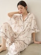 【スナイデル ホーム/SNIDEL HOME】の【Luxshine】【接触冷感】フリルリボン開襟シャツ 大人の最旬トレンドファッション＆コーディネート founy(ファウニー) ファッション Fashion レディースファッション Fashion for Women トップス・カットソー Cut & Sew Tops シャツ・ブラウス・オフィスカジュアル Elegant Blouses & Button-Ups 春 Spring 吸水 Absorbent, Quick-Dry ショート Short, Short Length スマート Smart, Elegant スリット Slit, Slit Detail タンク Tank Top, Sleeveless Top チャーム Charm, Pendant 定番 Standard, Basic Item なめらか Smooth, Silky Texture パイピング Piping, Trim Design フリル Frill, Ruffle プリント Print, Printed Pattern ポケット Pocket, Pocket Detail リボン Ribbon, Bow ロング Long, Long-Length おすすめ Recommended / Our Picks 夏 Summer thumbnail MOC[056]|ID: prp329100004981334 ipo3291000000037321771