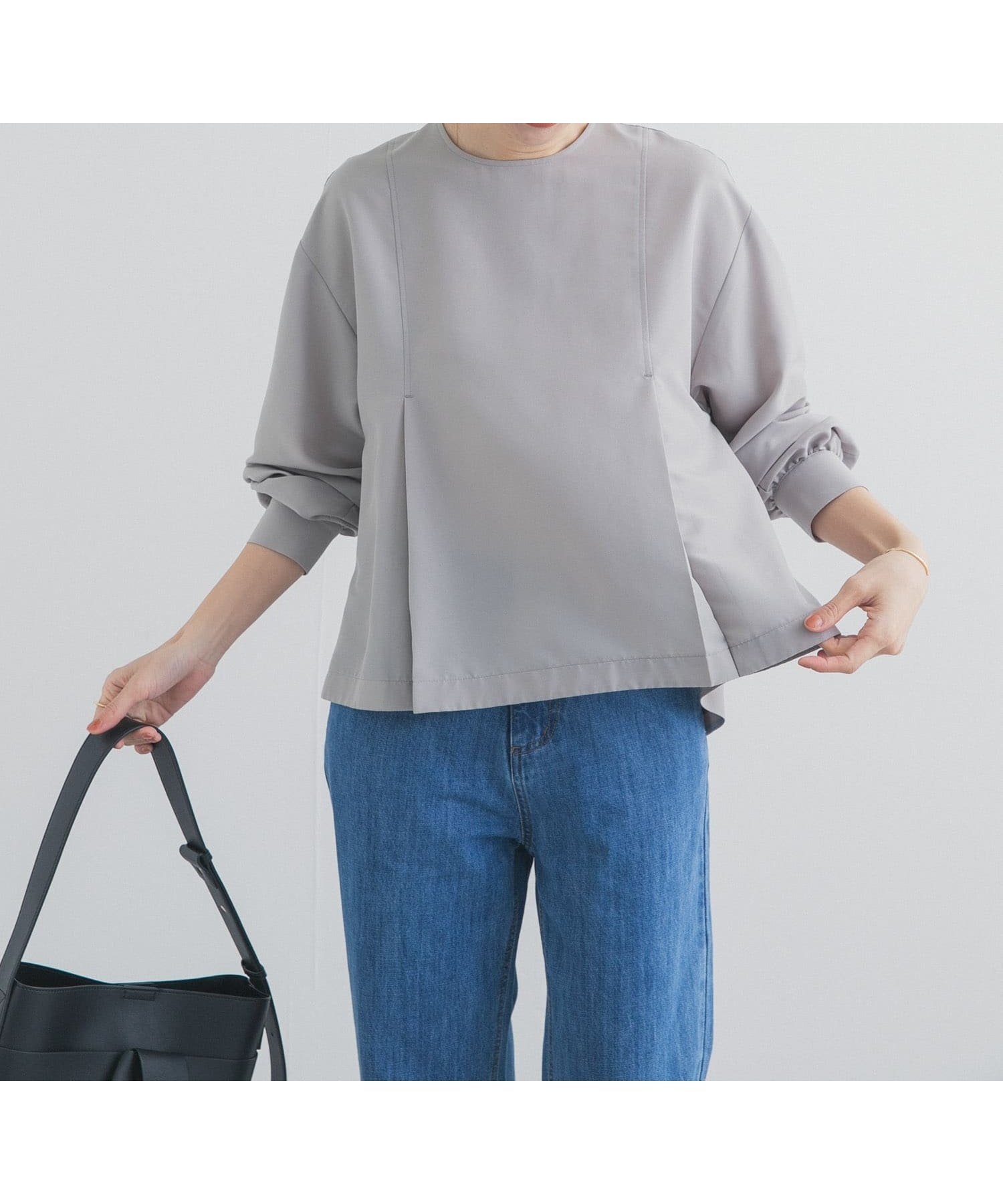 【アーバンリサーチ ドアーズ/URBAN RESEARCH DOORS】のタックフレアペプラムブラウス 大人の最旬トレンドファッション＆コーディネート founy(ファウニー) 　ファッション　Fashion　レディースファッション　Fashion for Women　トップス・カットソー　Cut & Sew Tops　シャツ・ブラウス・オフィスカジュアル　Elegant Blouses & Button-Ups　2026年　2026　2026春夏・S/S　Spring/Summer 2026 SS26　シンプル　Simple, Minimal　フレア　Flare, Flared　エレガント 上品　Elegant　夏　Summer　S/S・春夏　SS, Spring/Summer, Warm Season　 other-1|ID: prp329100004981368 ipo3291000000037321931