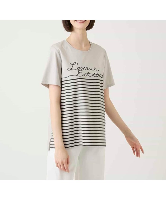 【ヒロコビス/HIROKO BIS】のラメロゴ刺繍ボーダーPtカットソー インテリア・キッズ・メンズ・レディースファッション・服の通販 founy(ファウニー) https://founy.com/ ファッション Fashion レディースファッション Fashion for Women トップス・カットソー Cut & Sew Tops カットソー・ベーシックTシャツ Cut-and-Sewn Tops / Stretch Tees & Basics おすすめ Recommended / Our Picks インナー Innerwear カットソー Cut and Sewn Top コンパクト Compact, Small Size スリット Slit, Slit Detail プリント Print, Printed Pattern ボーダー Border, Stripe ロング Long, Long-Length 冬 Winter / This Winter 夏 Summer 定番 Standard, Basic Item 春 Spring 秋 Autumn |ID: prp329100004981521 ipo3291000000037323003